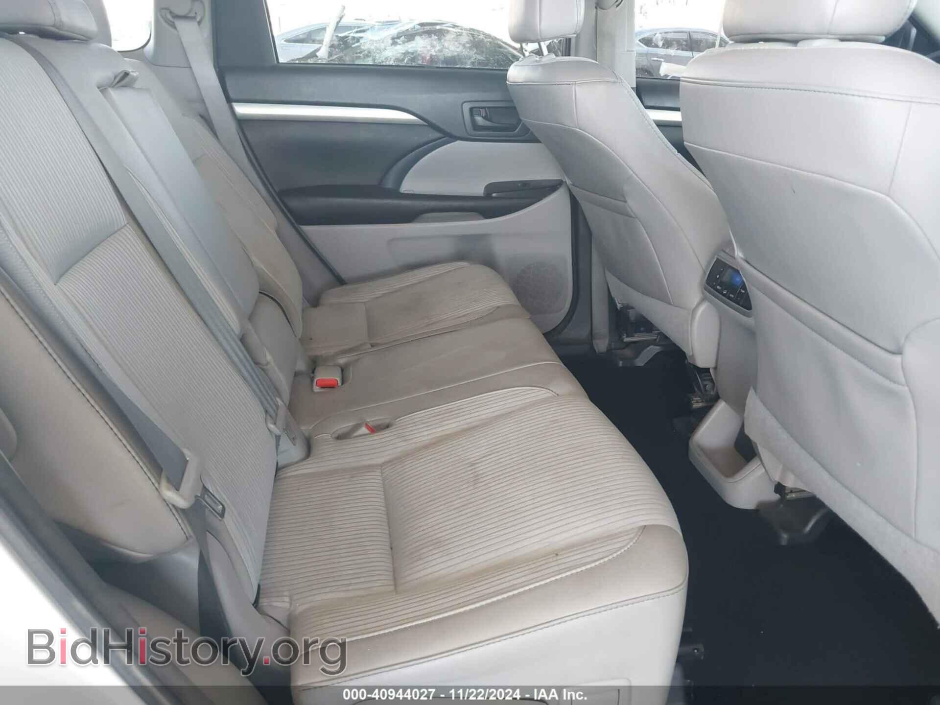 2017 TOYOTA HIGHLANDER - VIN: 5TDZZRFH5HS218703 - Фото 8