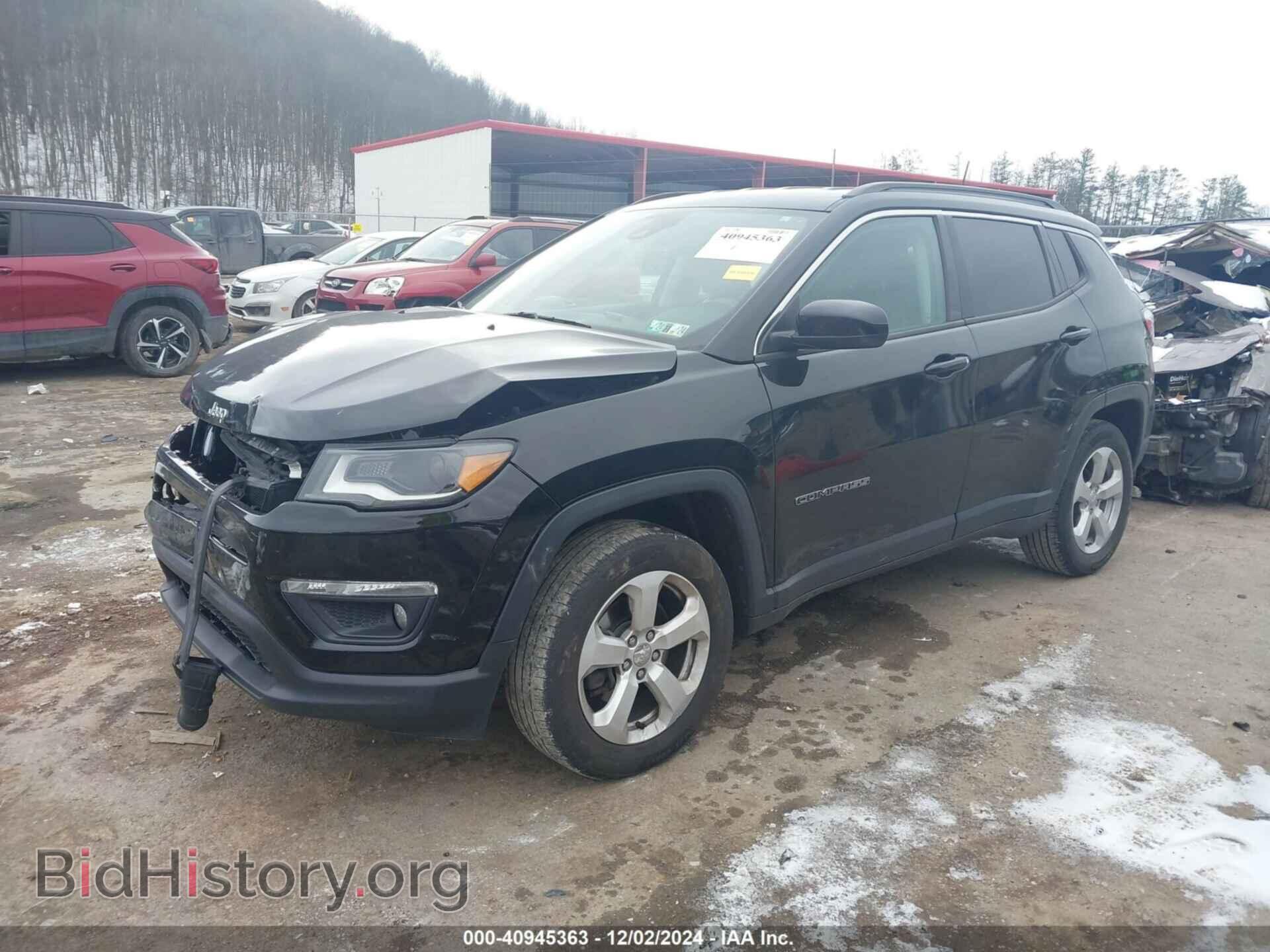 2018 JEEP COMPASS - VIN: 3C4NJDBB5JT372222 - Фото 2