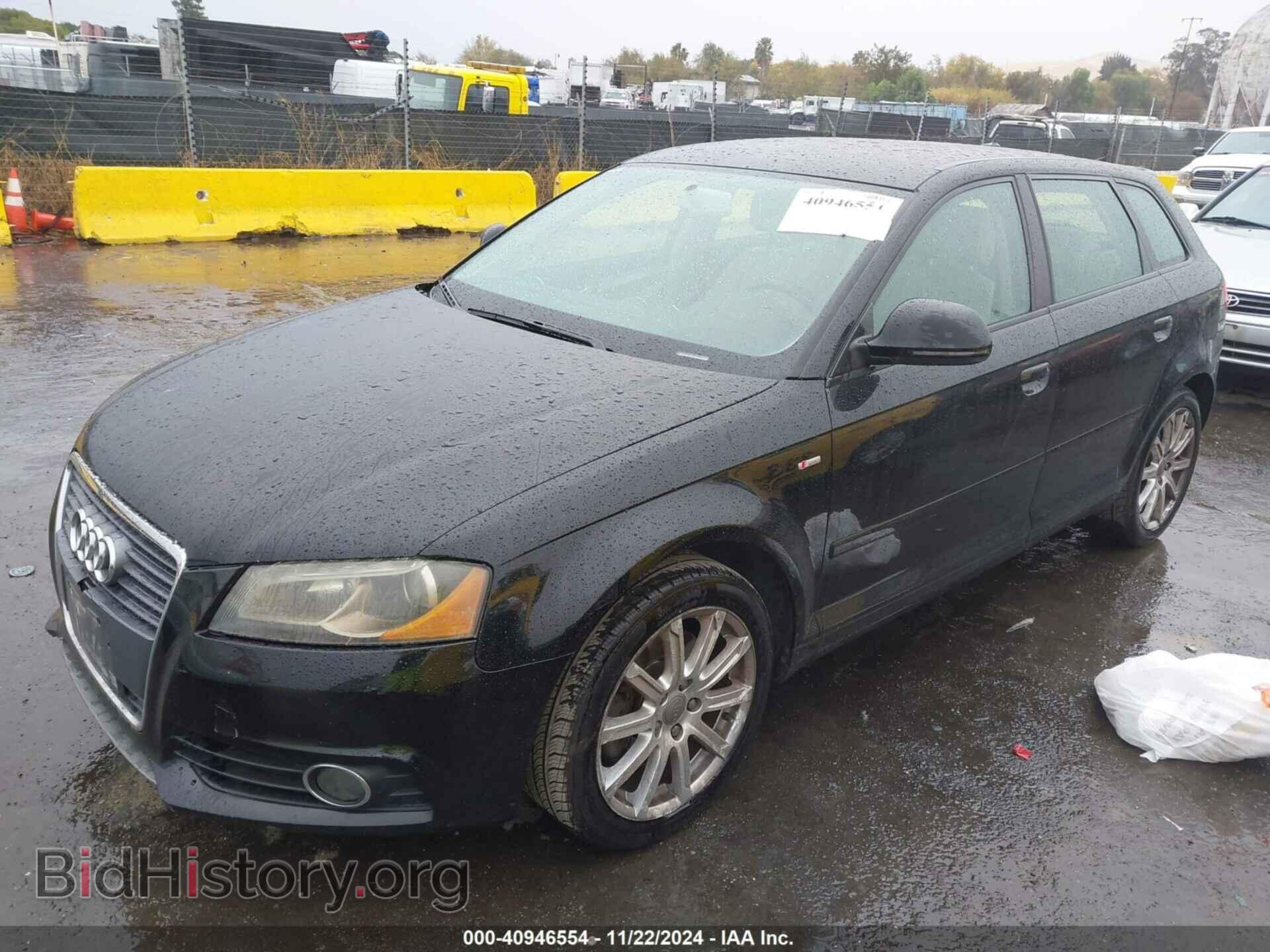 2010 AUDI A3 - VIN: WAUMFAFM9AA021258 - Фото 2