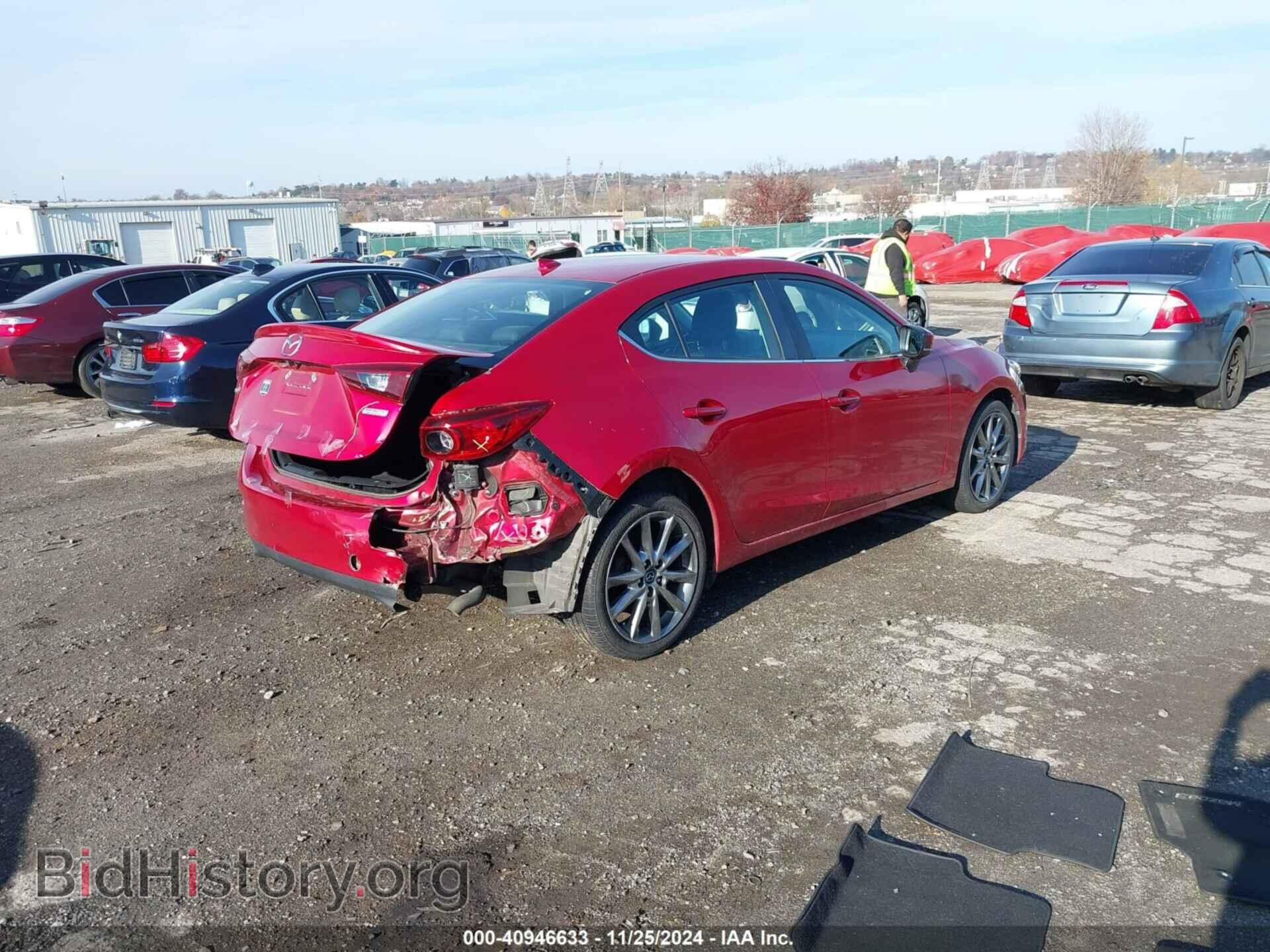 2018 MAZDA MAZDA3 - VIN: 3MZBN1V33JM163529 - Фото 4