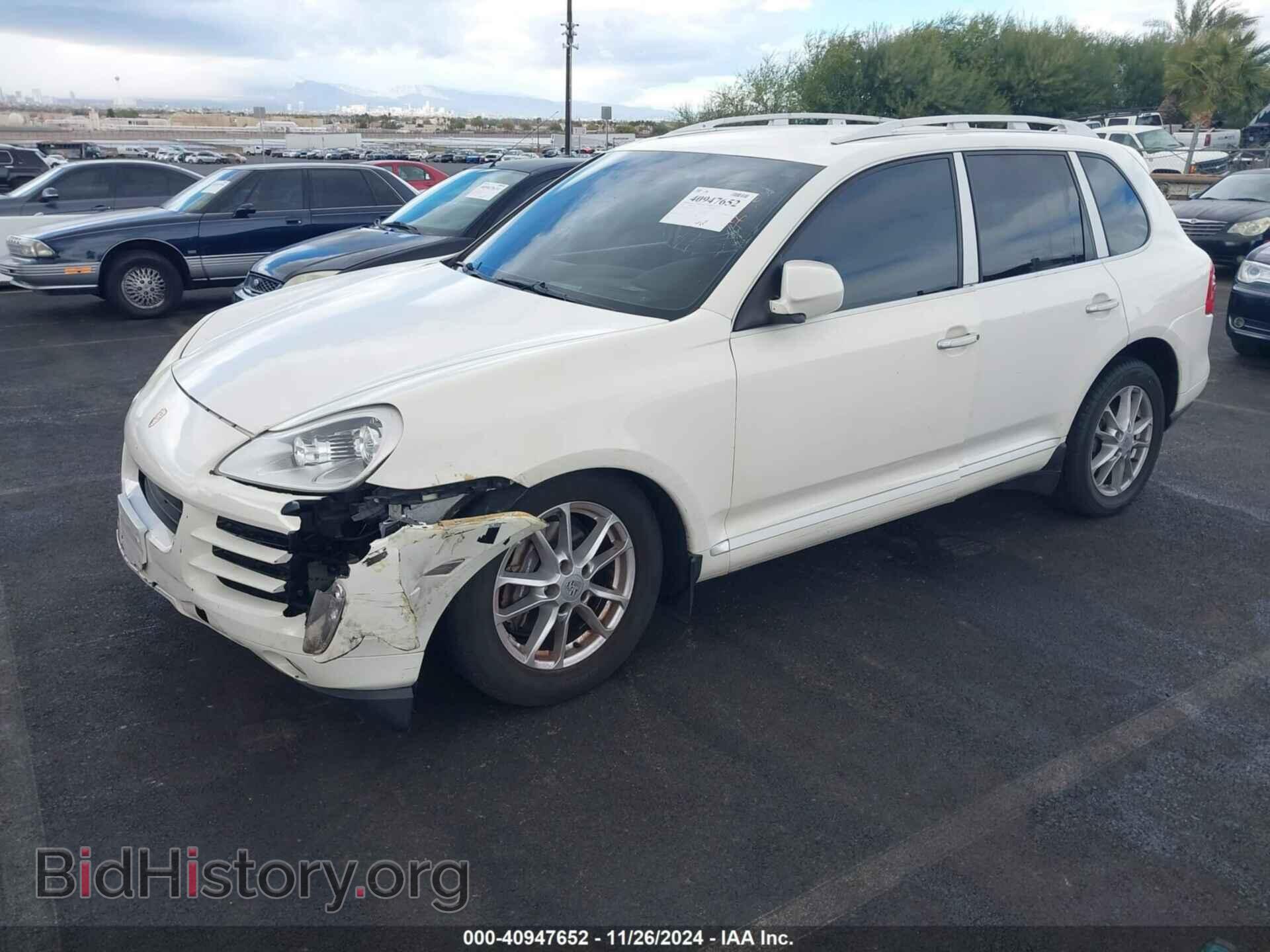 2010 PORSCHE CAYENNE - VIN: WP1AA2AP2ALA06485 - Фото 2