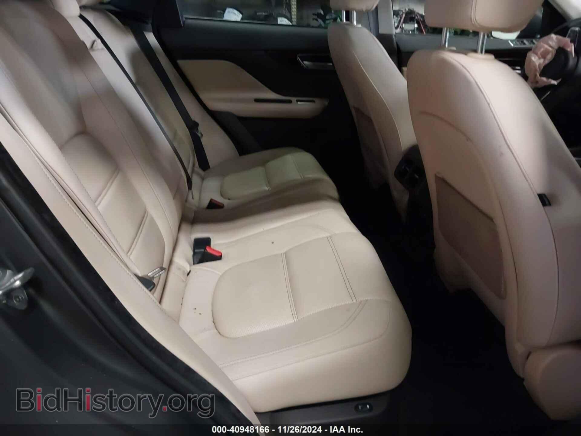 2017 JAGUAR F-PACE - VIN: SADCK2BVXHA880839 - Фото 8