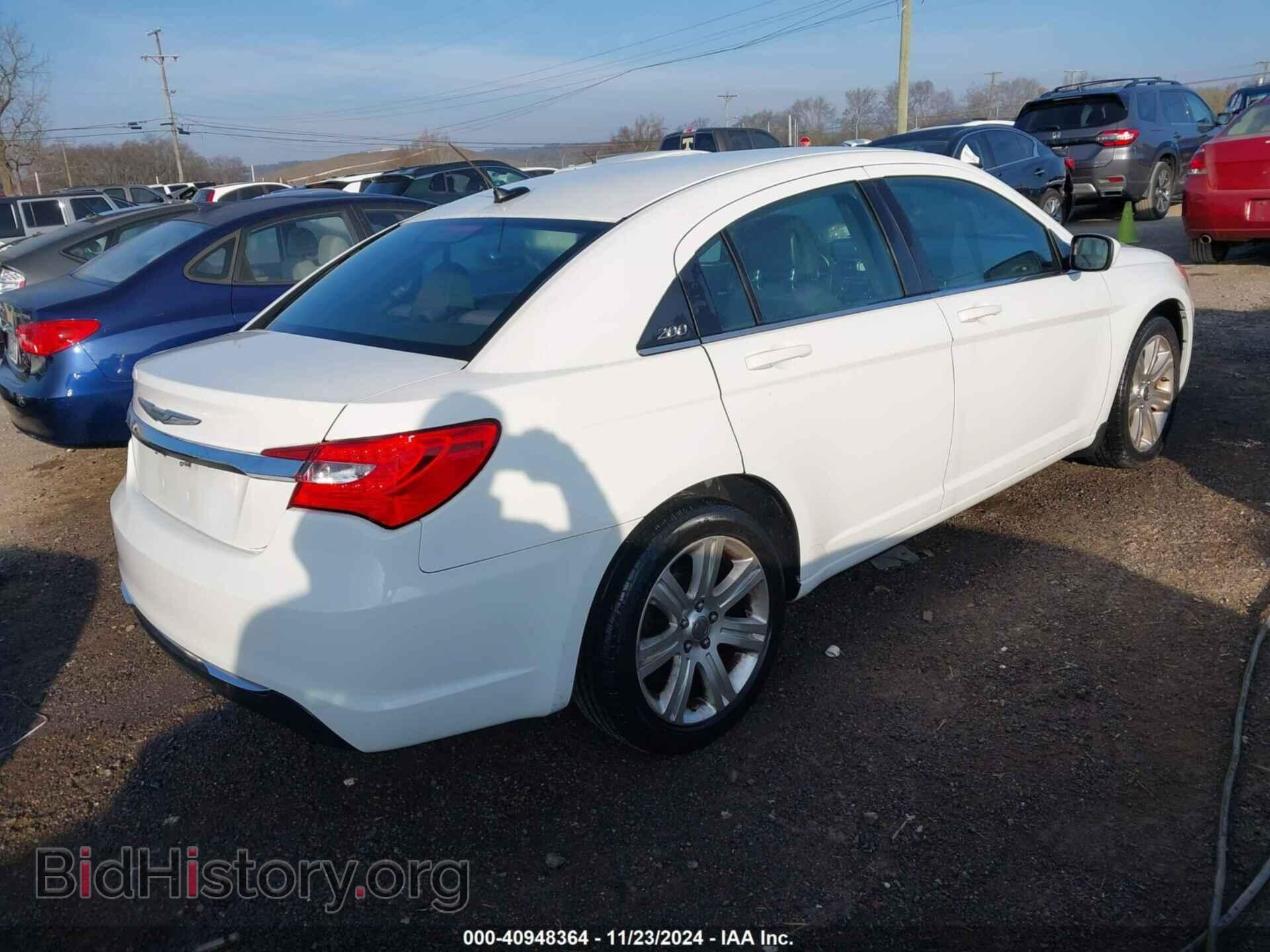 2012 CHRYSLER 200 - VIN: 1C3CCBAB8CN179819 - Photo 4