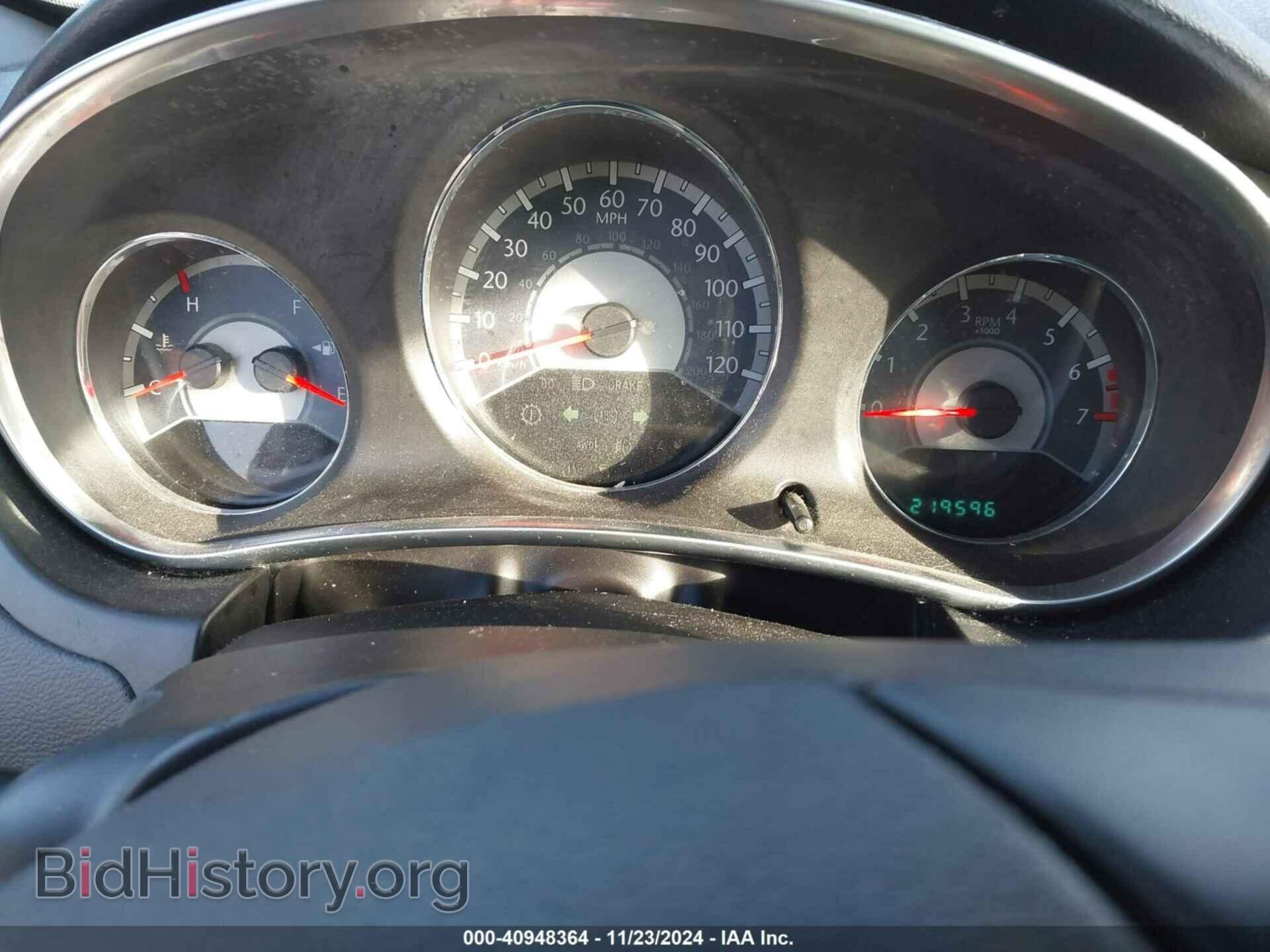 2012 CHRYSLER 200 - VIN: 1C3CCBAB8CN179819 - Photo 7