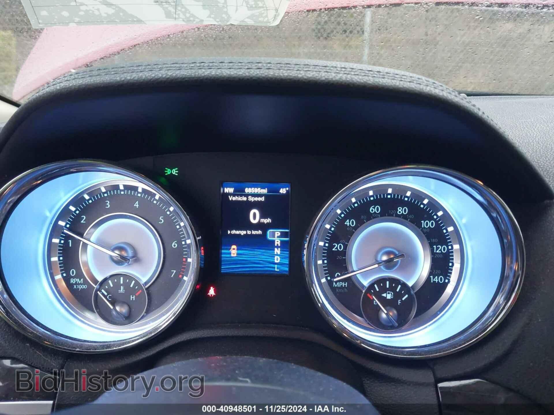 2014 CHRYSLER 300 - VIN: 2C3CCARG0EH160476 - Фото 7