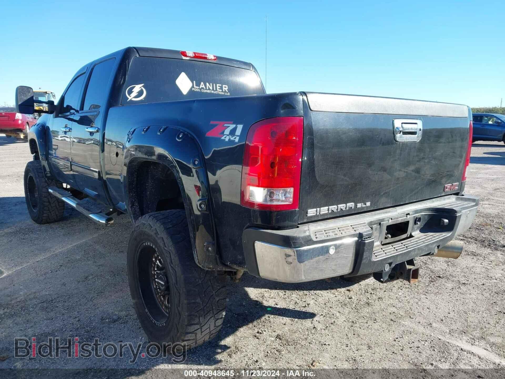 2012 GMC SIERRA 2500HD - VIN: 1GT120E87CF226065 - Фото 3