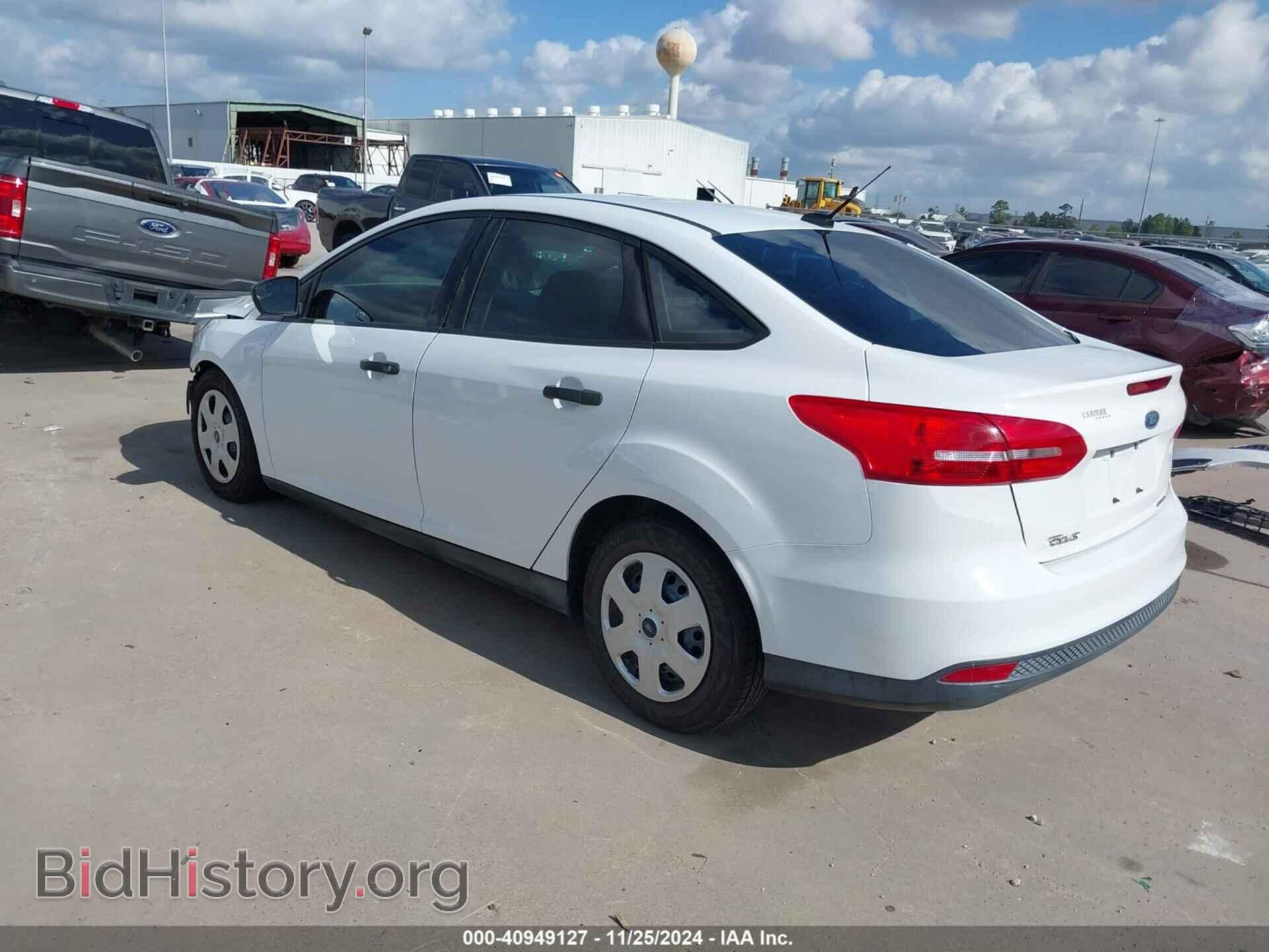 2016 FORD FOCUS - VIN: 1FADP3E24GL383285 - Фото 3