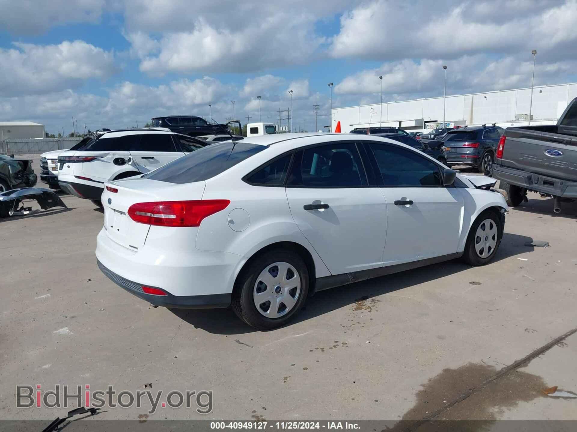 2016 FORD FOCUS - VIN: 1FADP3E24GL383285 - Фото 4