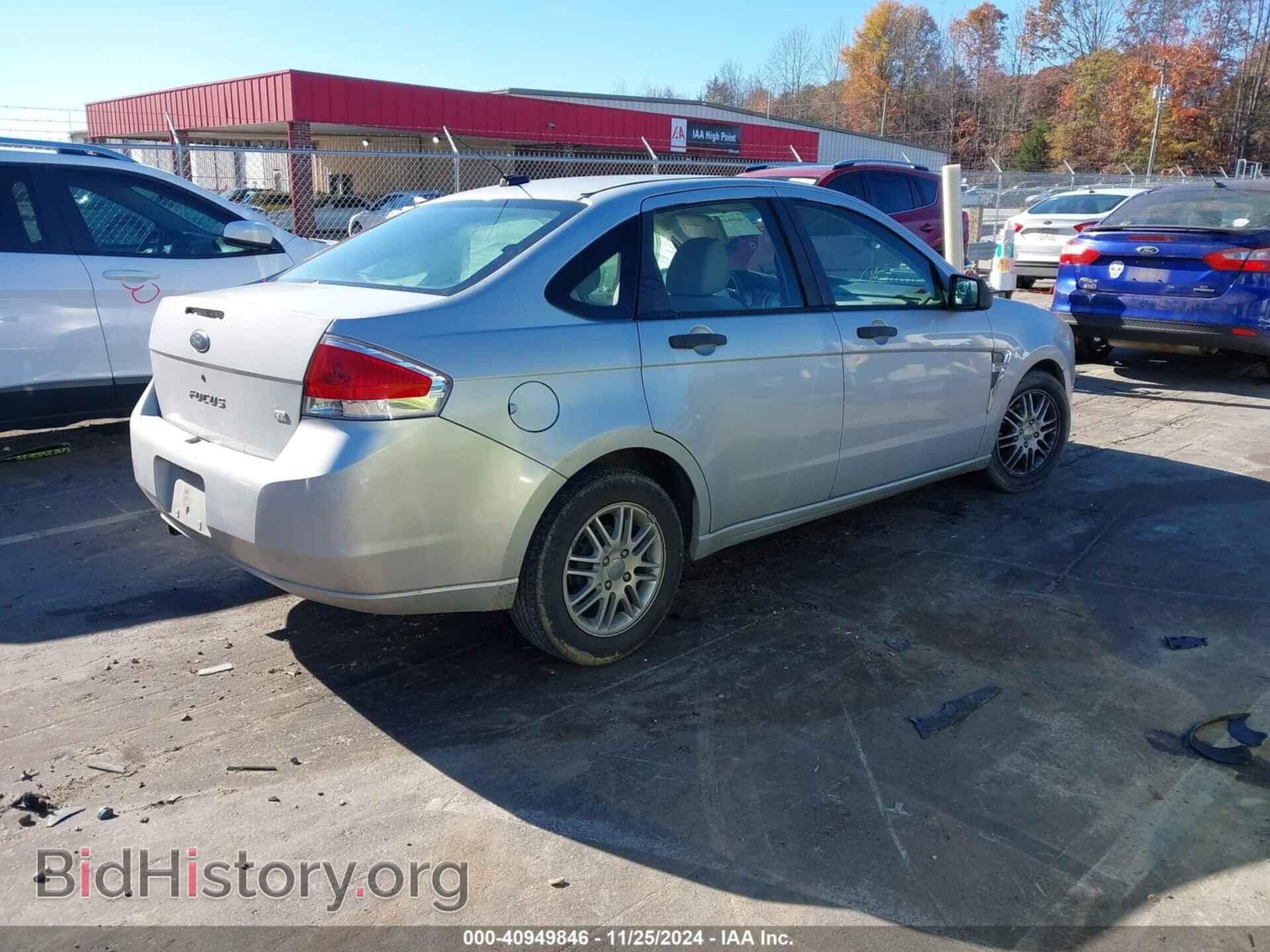 2008 FORD FOCUS - VIN: 1FAHP35N78W255358 - Фото 4