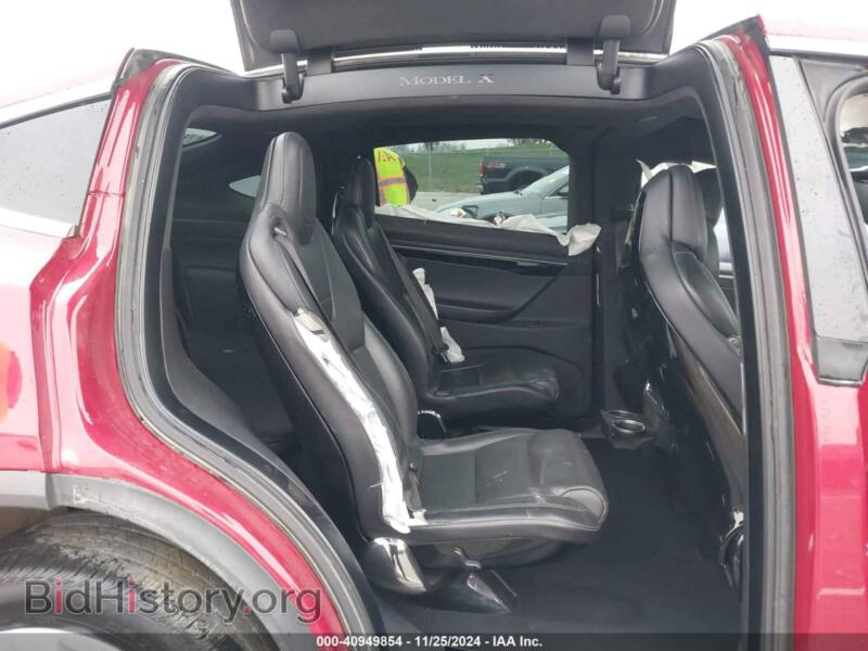 2016 Tesla MODEL X (VIN 5YJXCBE21GF021396) — photo 8 of 20