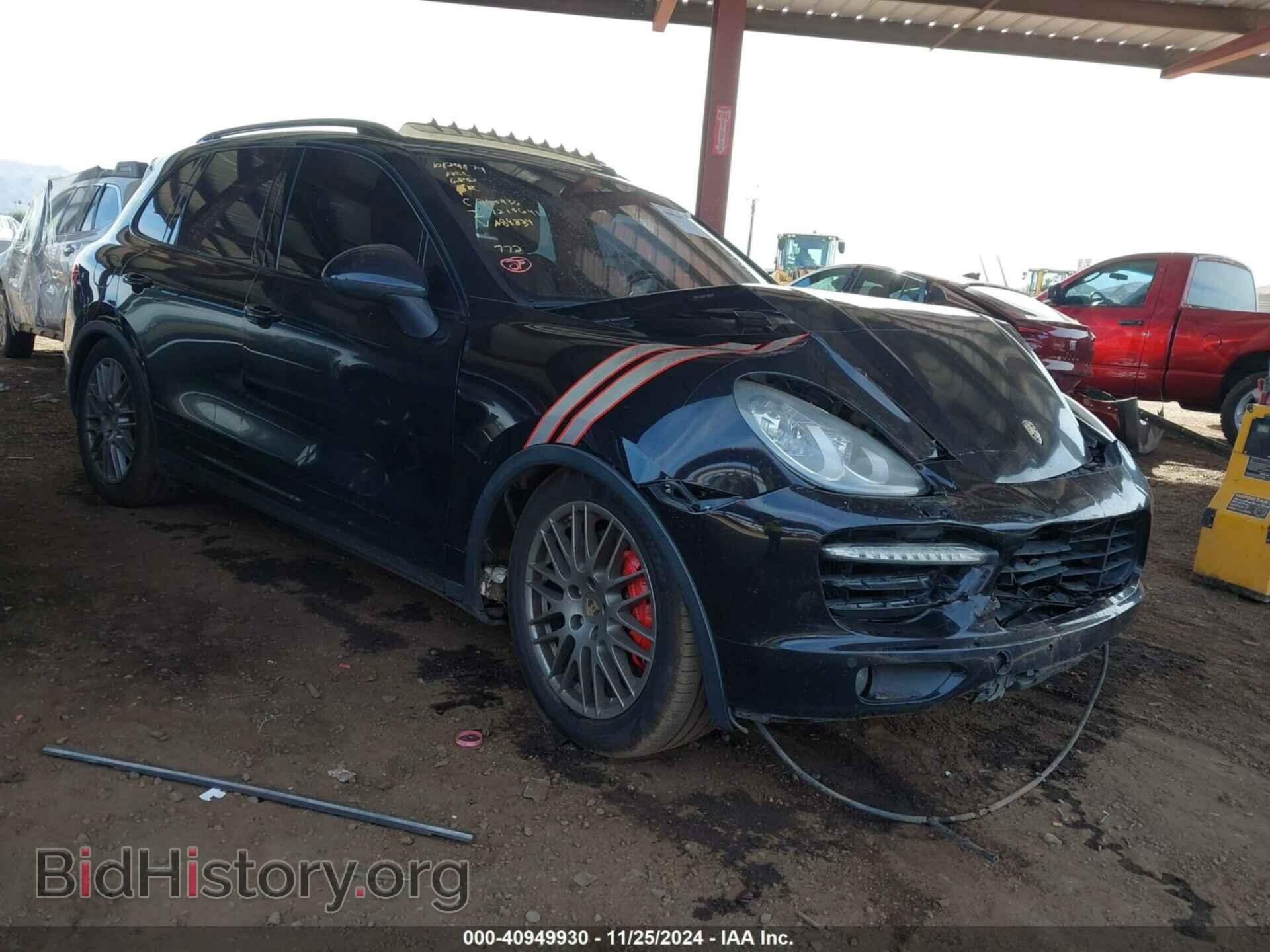 Photo WP1AC2A22BLA88234 - PORSCHE CAYENNE 2011