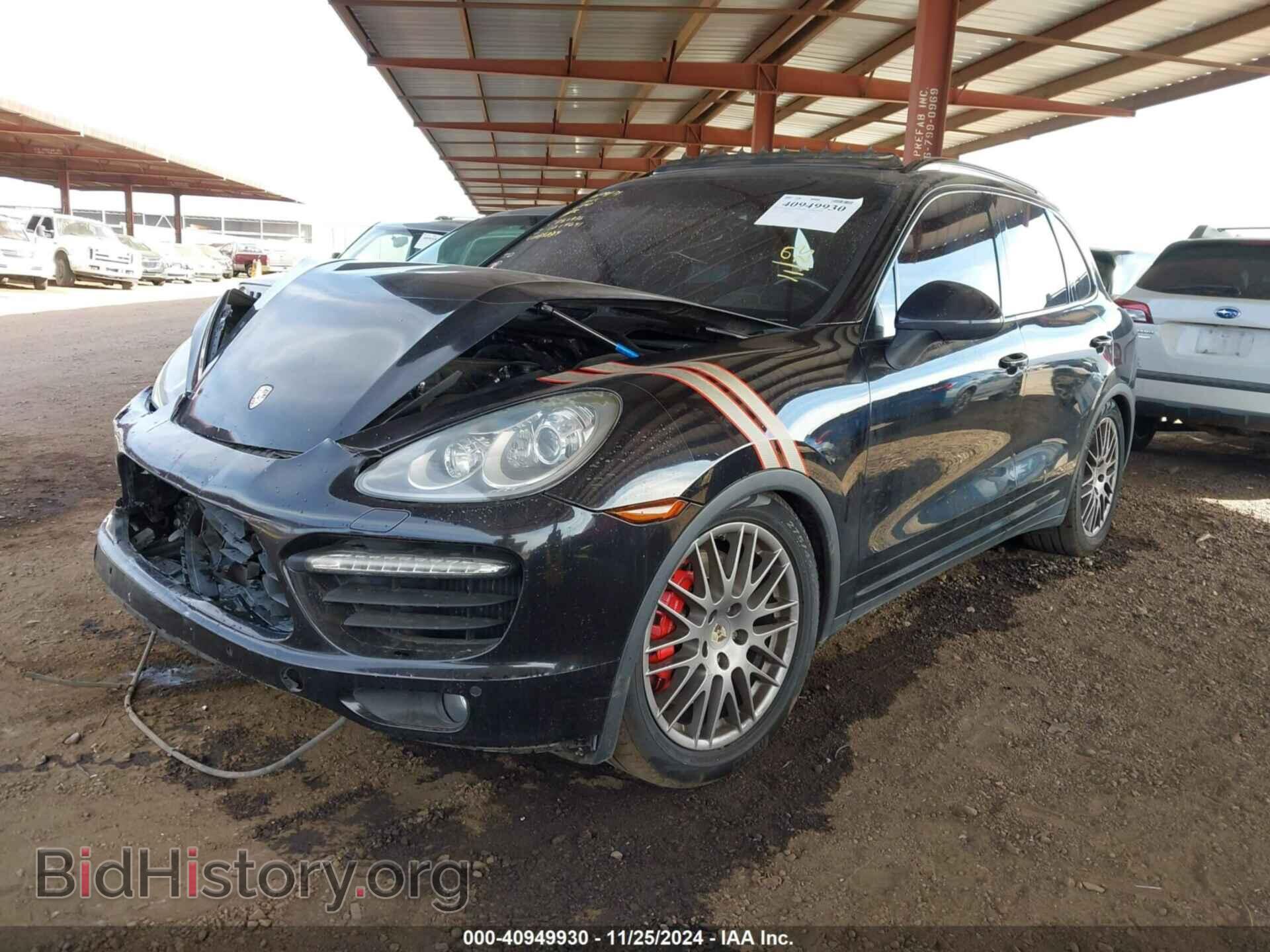 2011 PORSCHE CAYENNE - VIN: WP1AC2A22BLA88234 - Фото 2