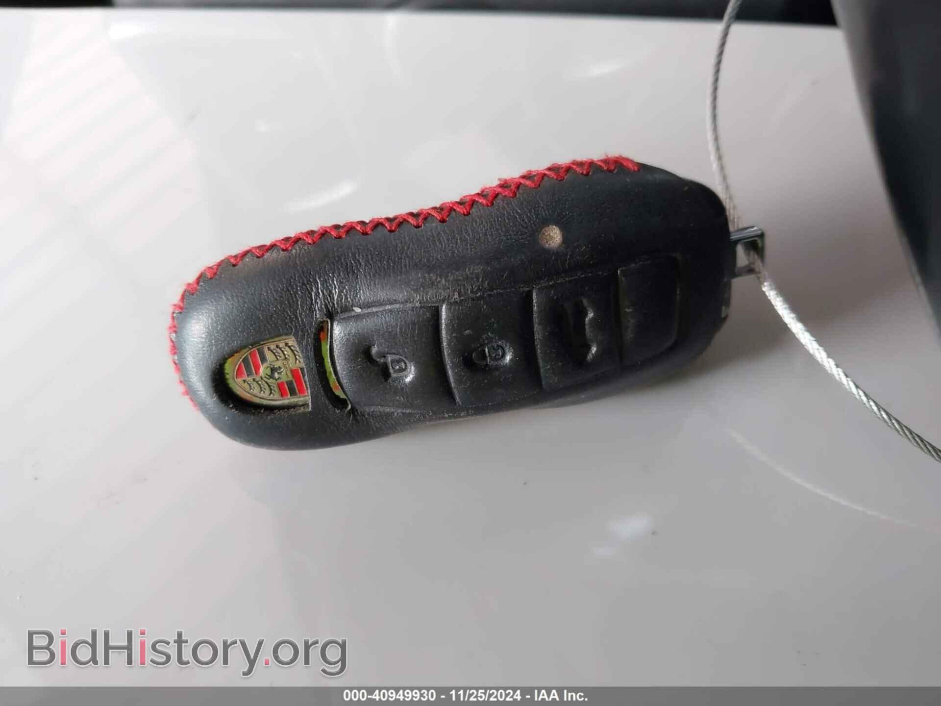2011 PORSCHE CAYENNE - VIN: WP1AC2A22BLA88234 - Фото 11