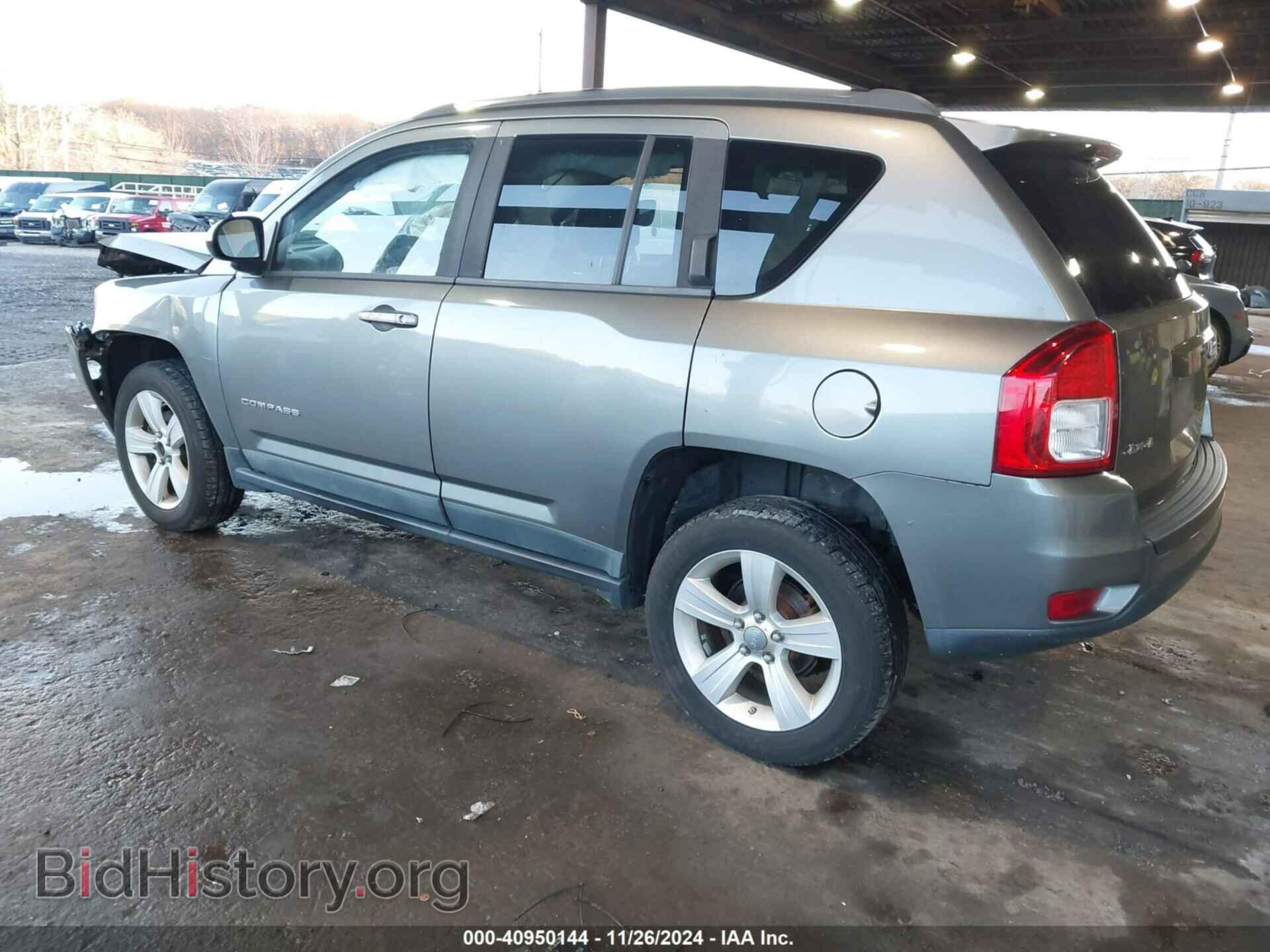 2011 JEEP COMPASS - VIN: 1J4NF1FB9BD279957 - Фото 3