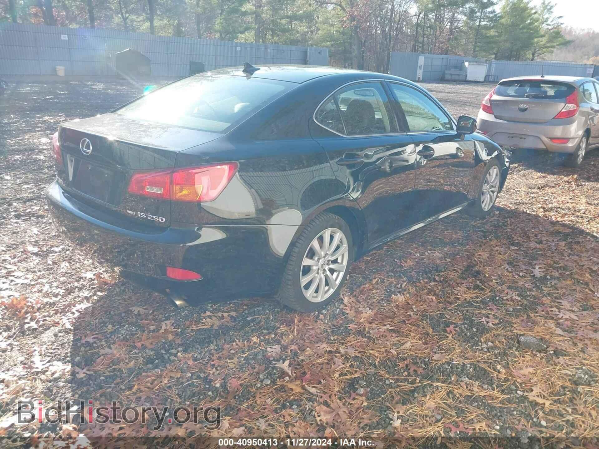 2007 LEXUS IS 250 - VIN: JTHCK262372014256 - Photo 4