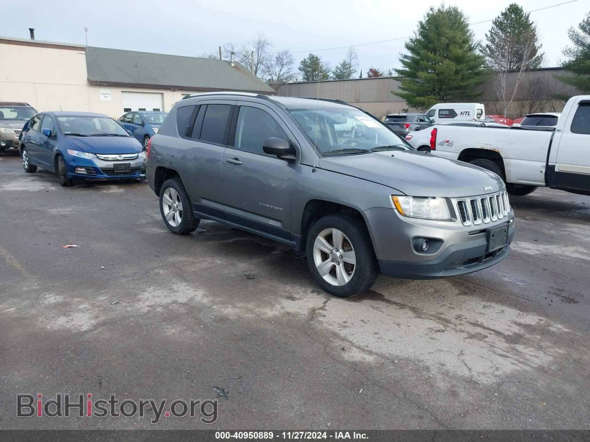Photo 1C4NJCBA4CD724653 - JEEP COMPASS 2012