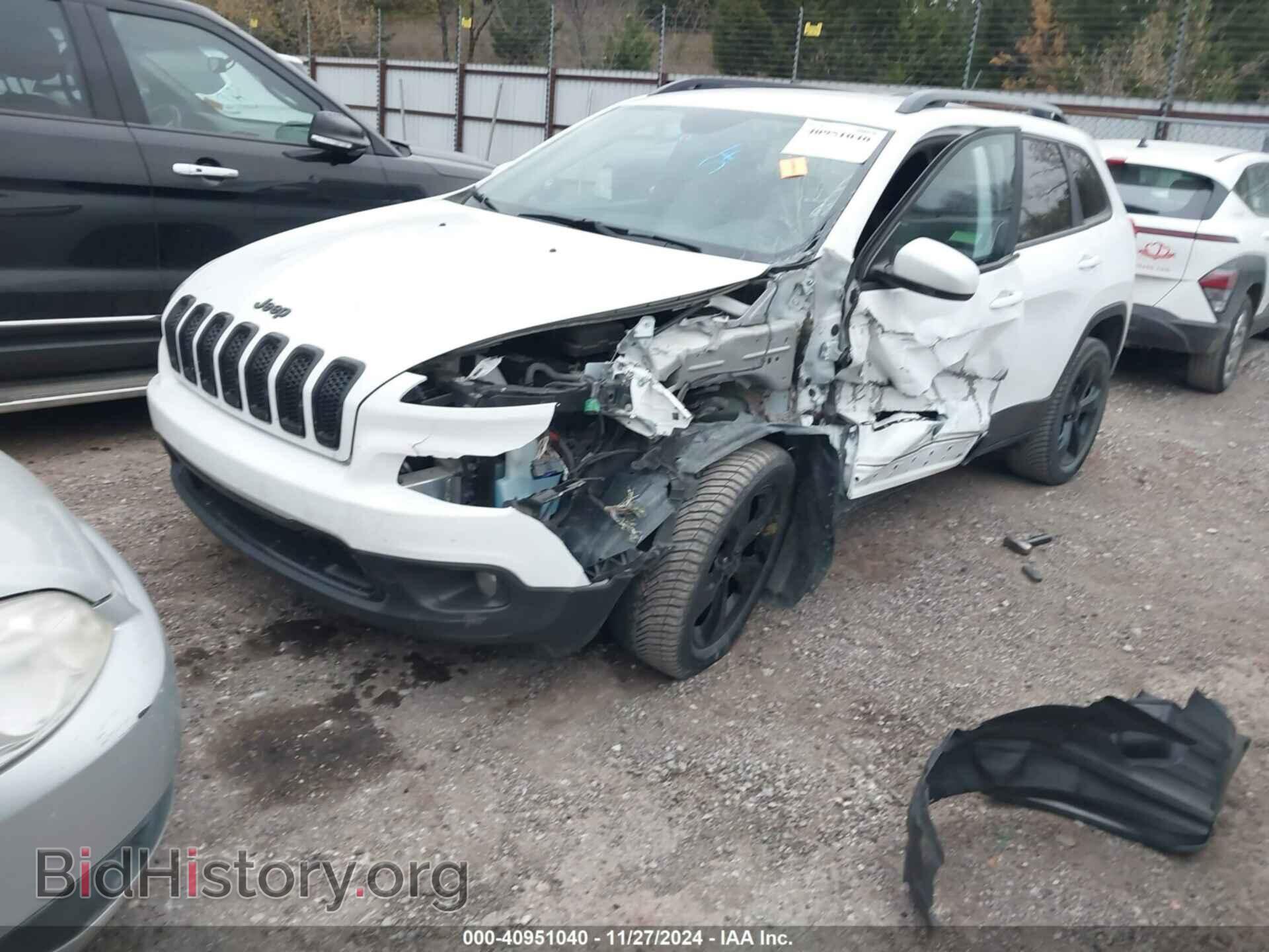2018 JEEP CHEROKEE - VIN: 1C4PJLCB3JD556615 - Фото 2