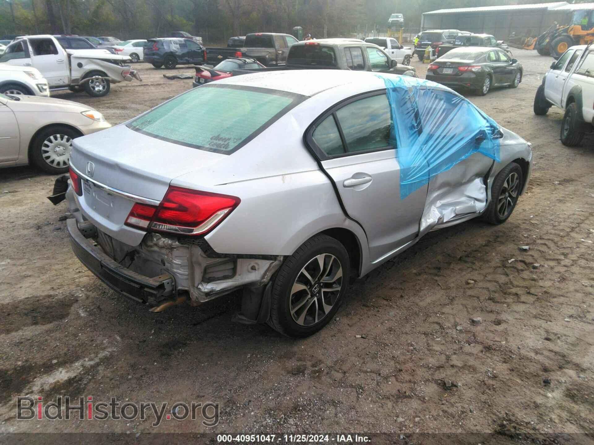 2014 HONDA CIVIC - VIN: 19XFB2F83EE057403 - Фото 4