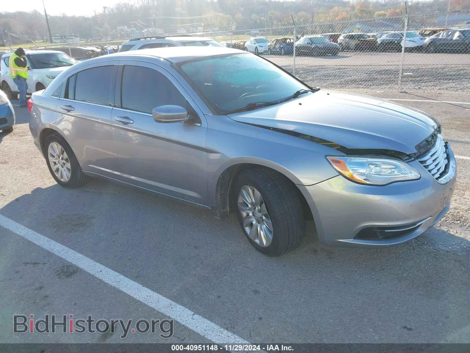 Фотография 1C3CCBAB7DN715340 - CHRYSLER 200 2013