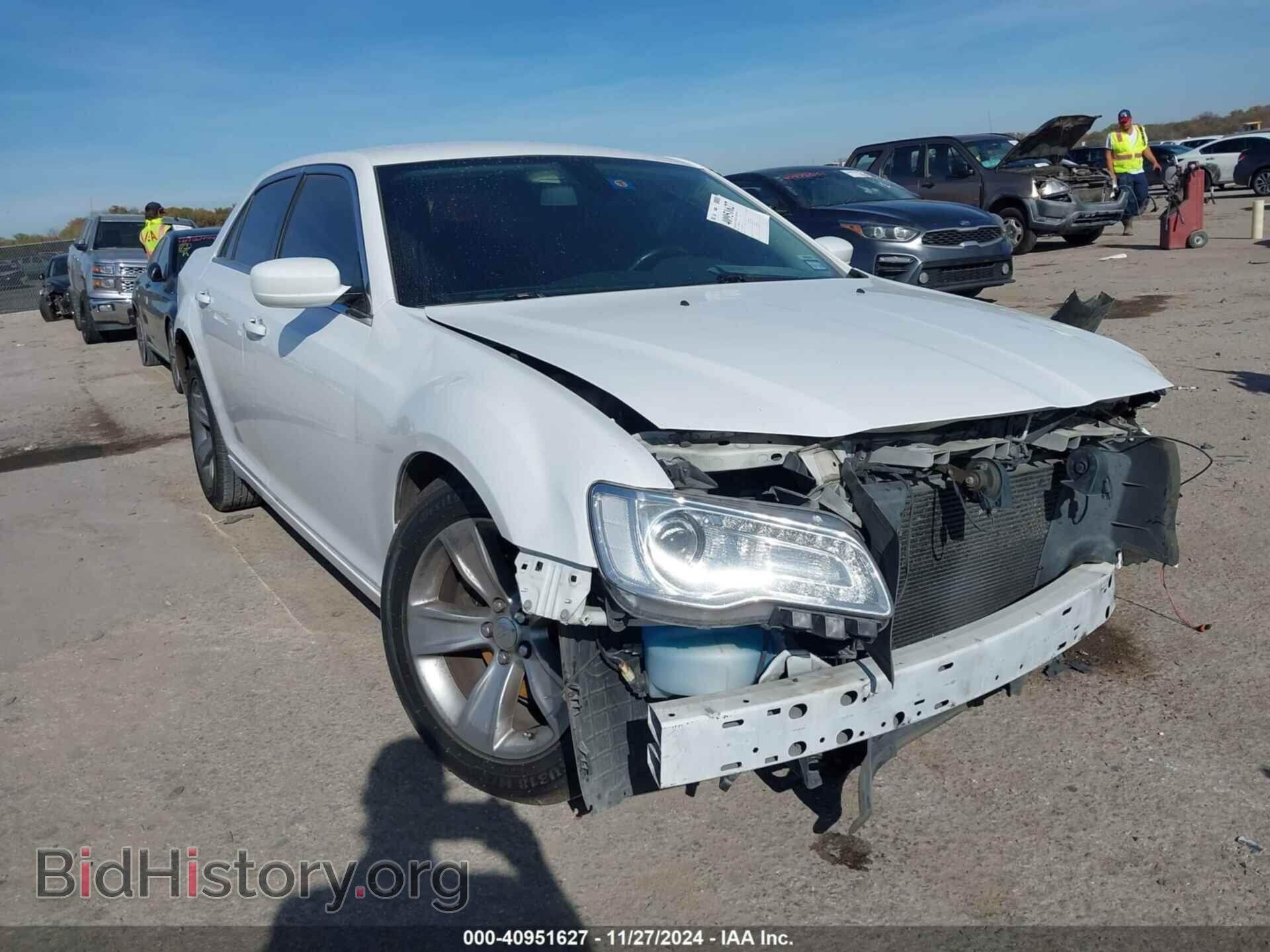 Photo 2C3CCAAG5JH137345 - CHRYSLER 300 2018