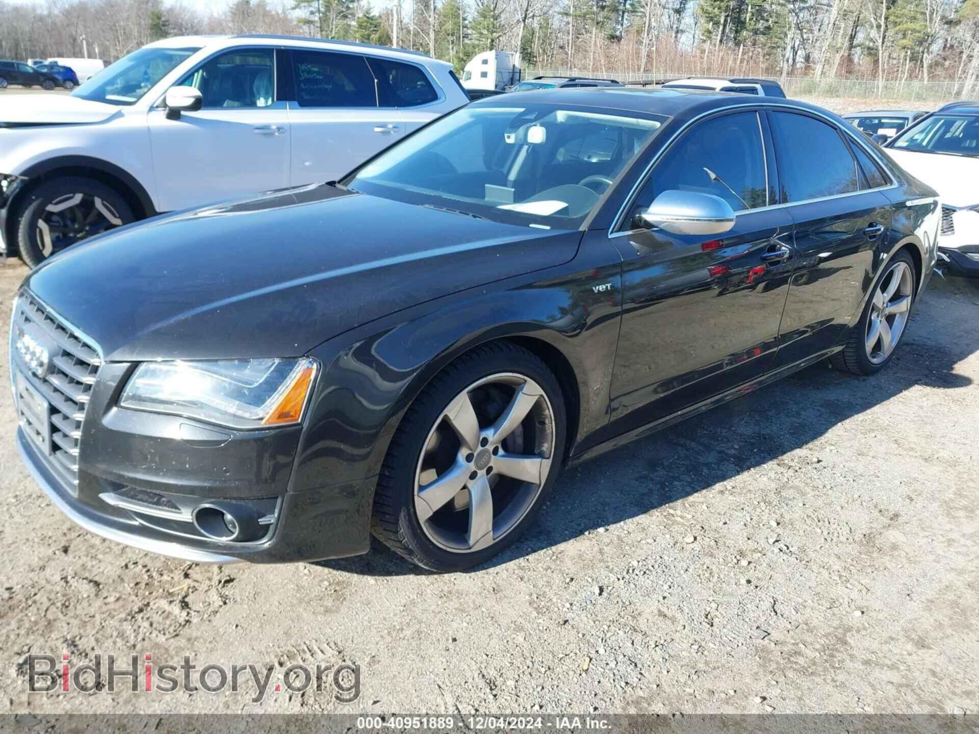 2014 AUDI S8 - VIN: WAUD2AFD9EN003014 - Фото 2