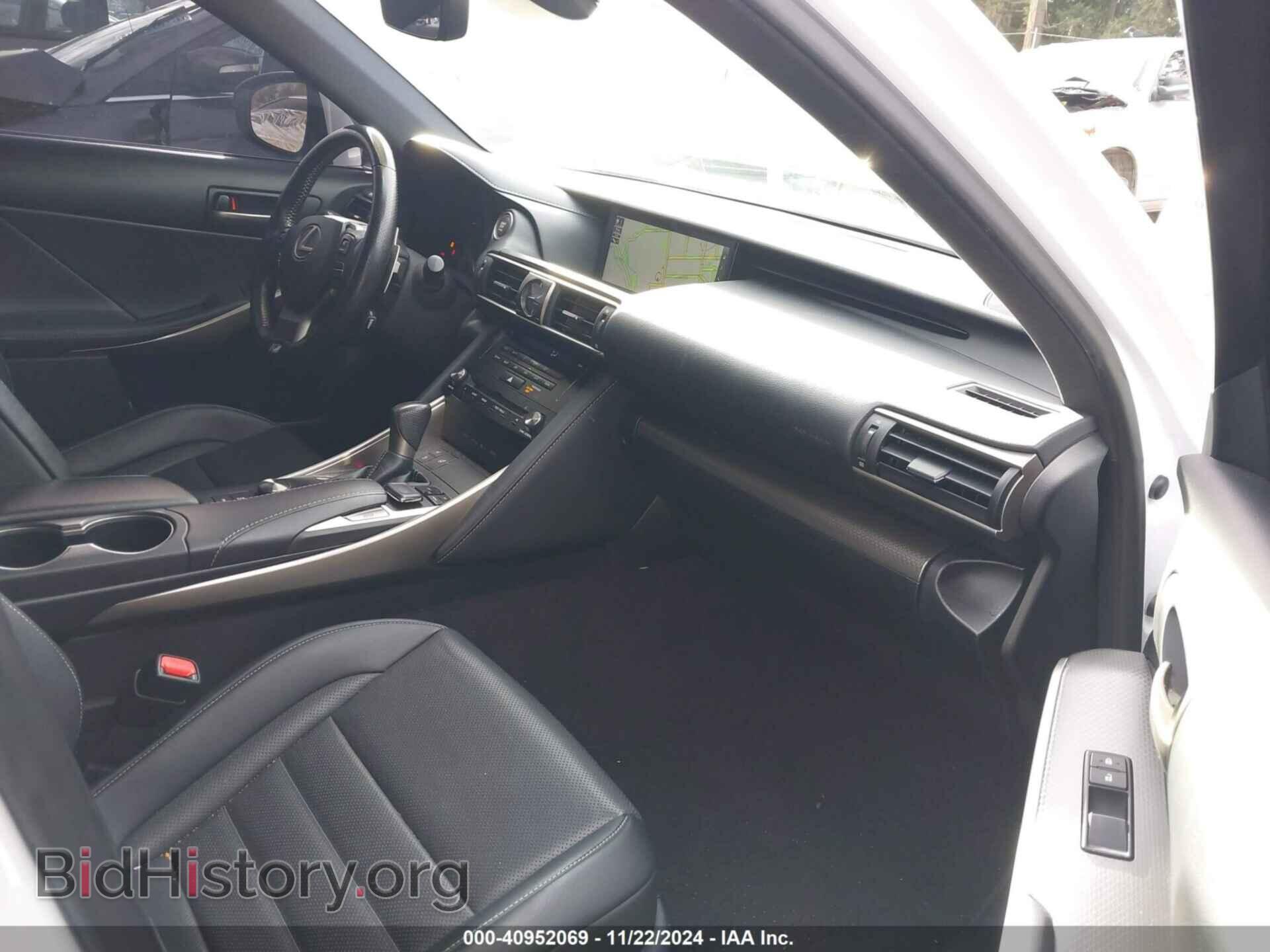 2018 LEXUS IS 300 - VIN: JTHC81D22J5029736 - Фото 5
