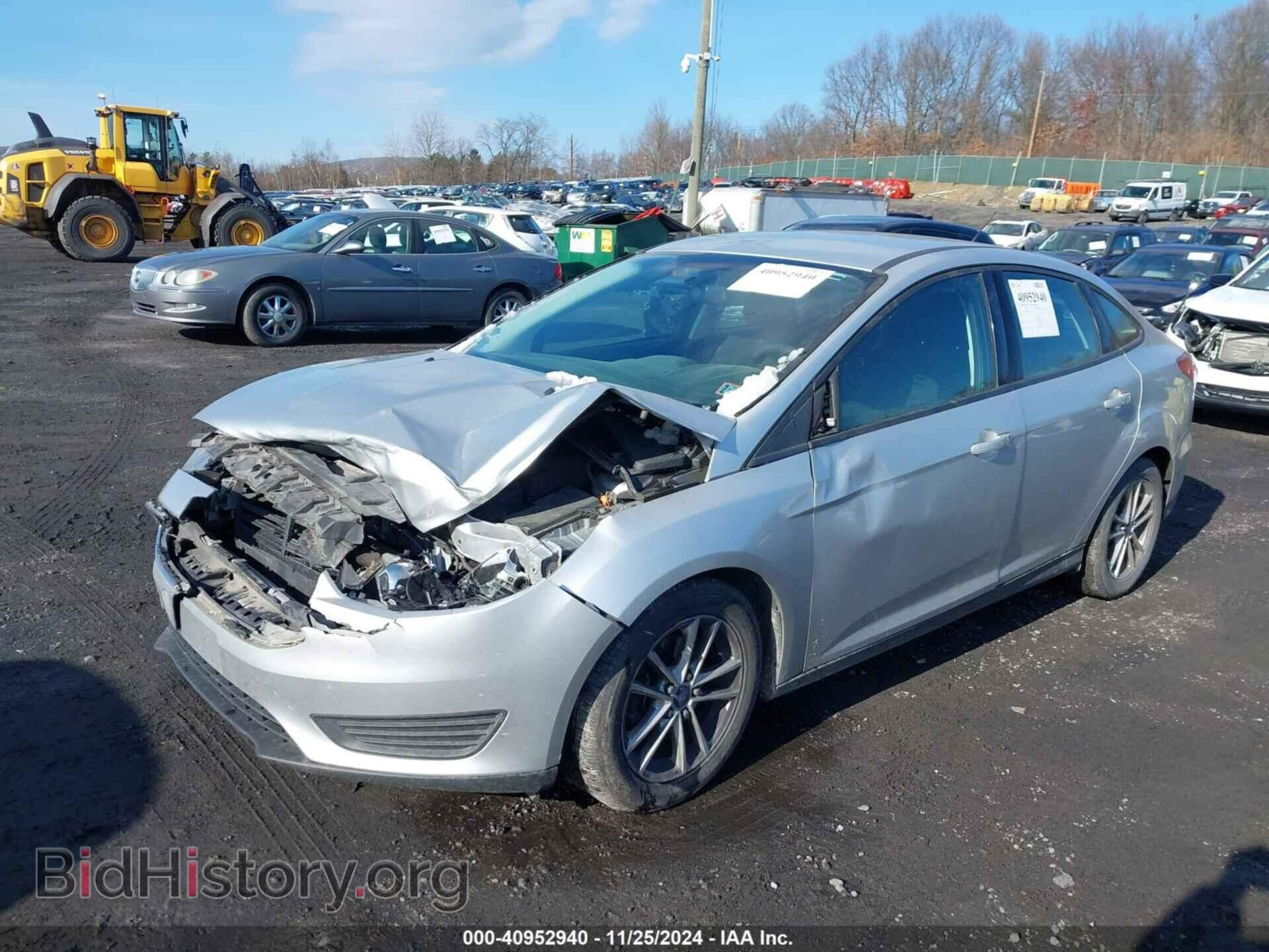 2017 FORD FOCUS - VIN: 1FADP3F23HL256088 - Photo 2
