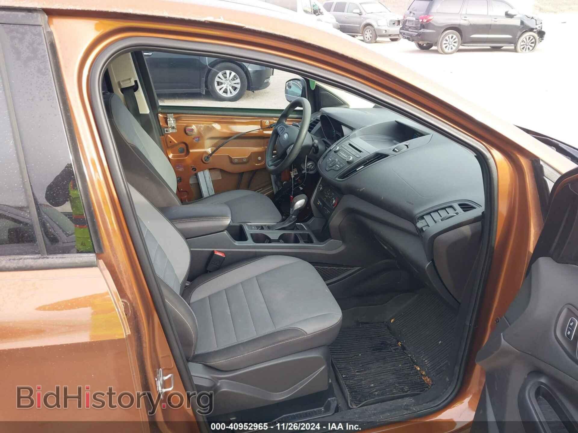 2017 FORD ESCAPE - VIN: 1FMCU0F76HUB61300 - Фото 5