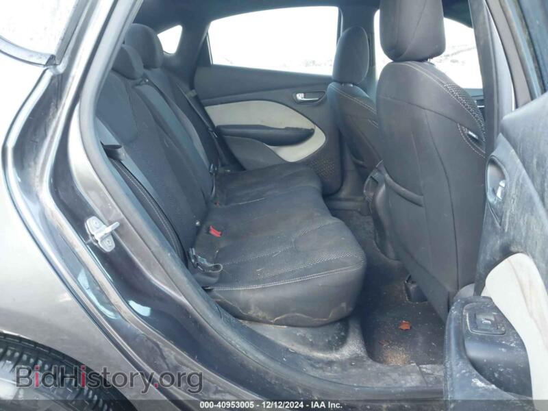 2015 Dodge DART (VIN 1C3CDFBB5FD165342) — photo 8 of 10