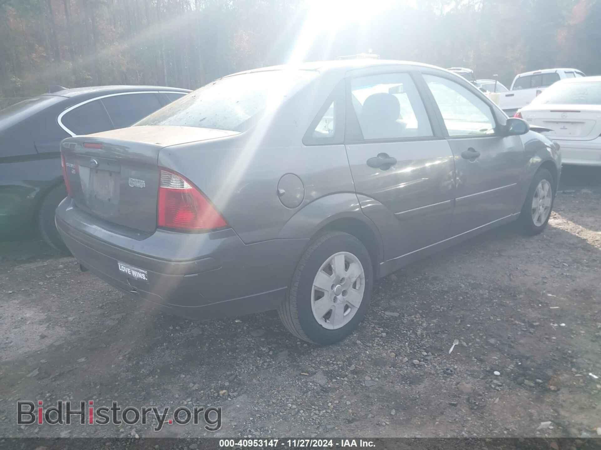 2007 FORD FOCUS - VIN: 1FAFP34N87W109459 - Фото 4