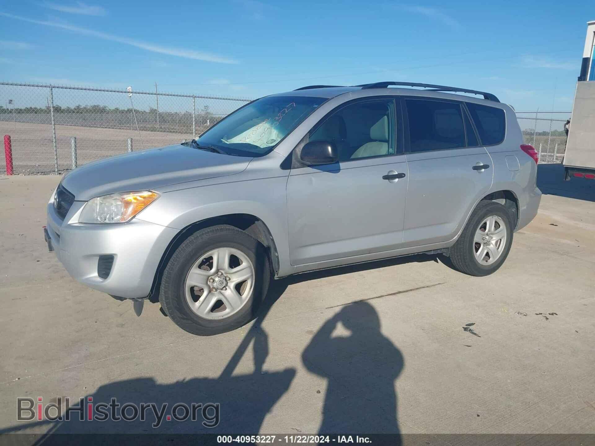2011 TOYOTA RAV4 - VIN: 2T3ZF4DV2BW091595 - Фото 2