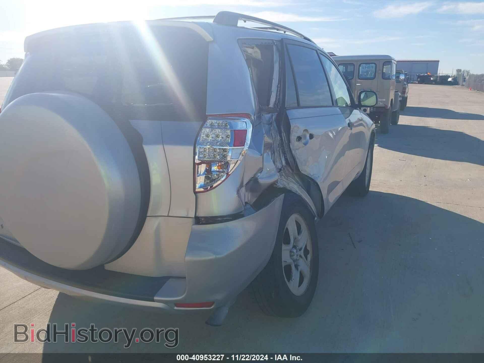 2011 TOYOTA RAV4 - VIN: 2T3ZF4DV2BW091595 - Фото 18