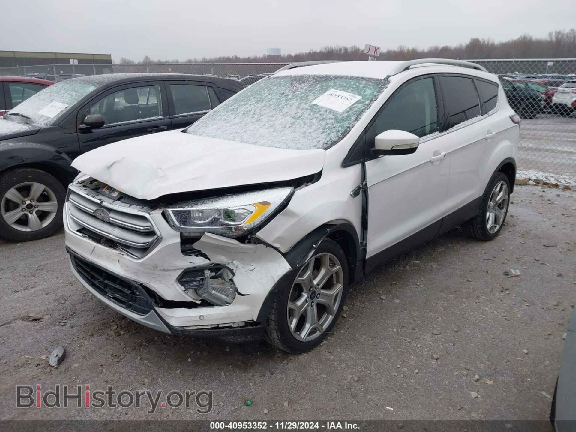 2017 FORD ESCAPE - VIN: 1FMCU0JD8HUB14640 - Photo 2