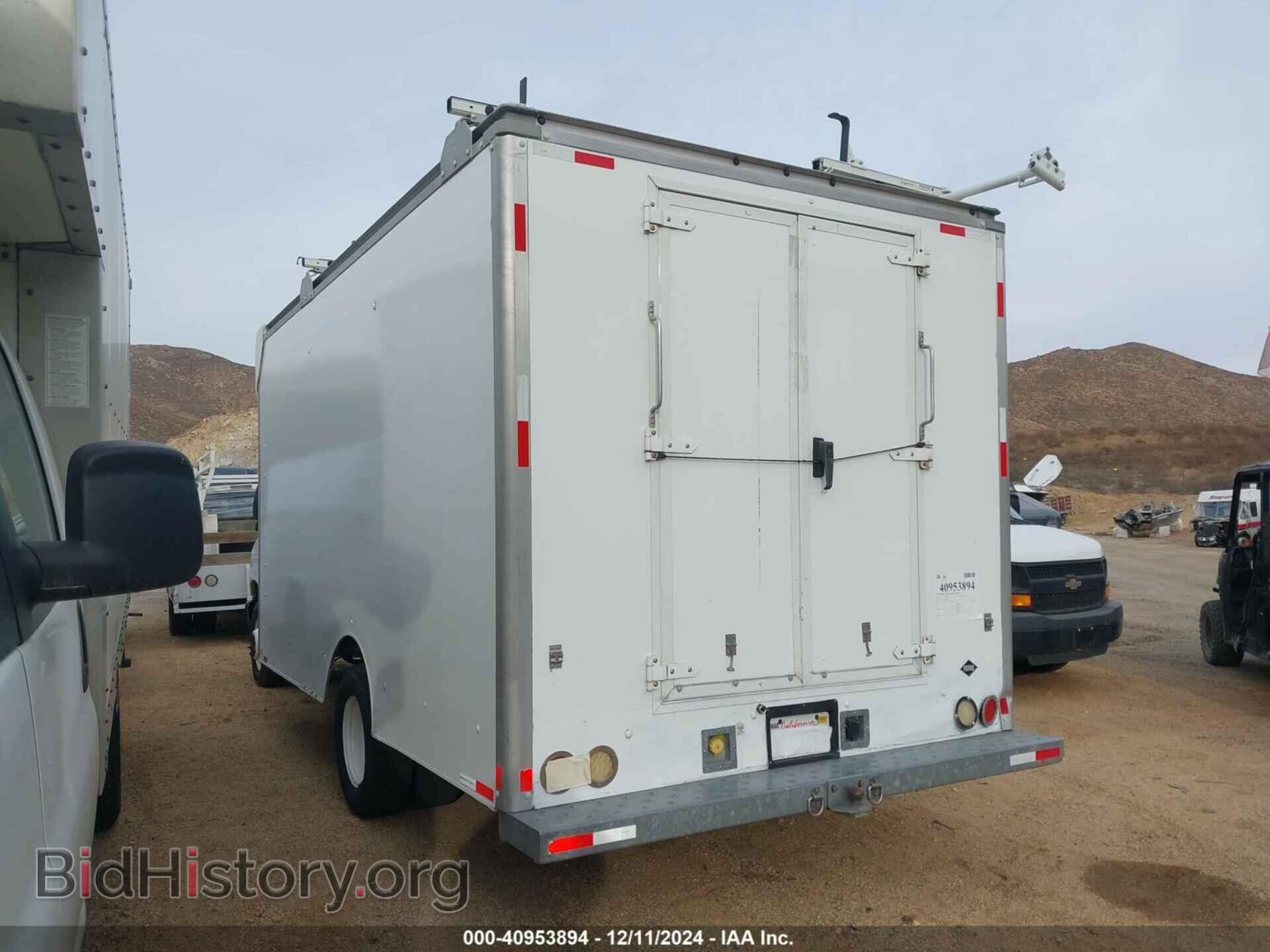 2015 FORD E-450 CUTAWAY - VIN: 1FDXE4FS2FDA20103 - Фото 3