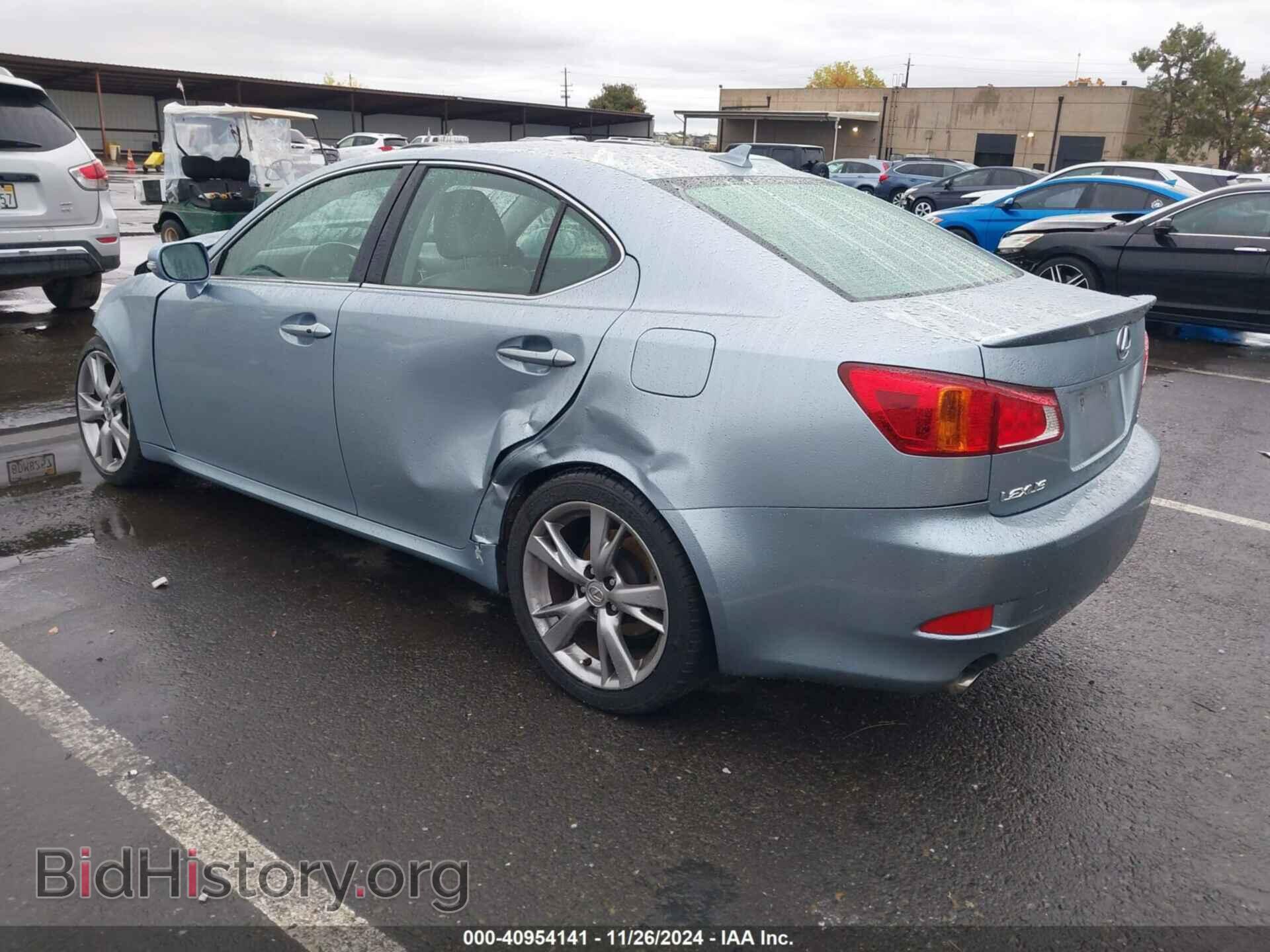 2010 LEXUS IS 250 - VIN: JTHBF5C2XA5111093 - Фото 3