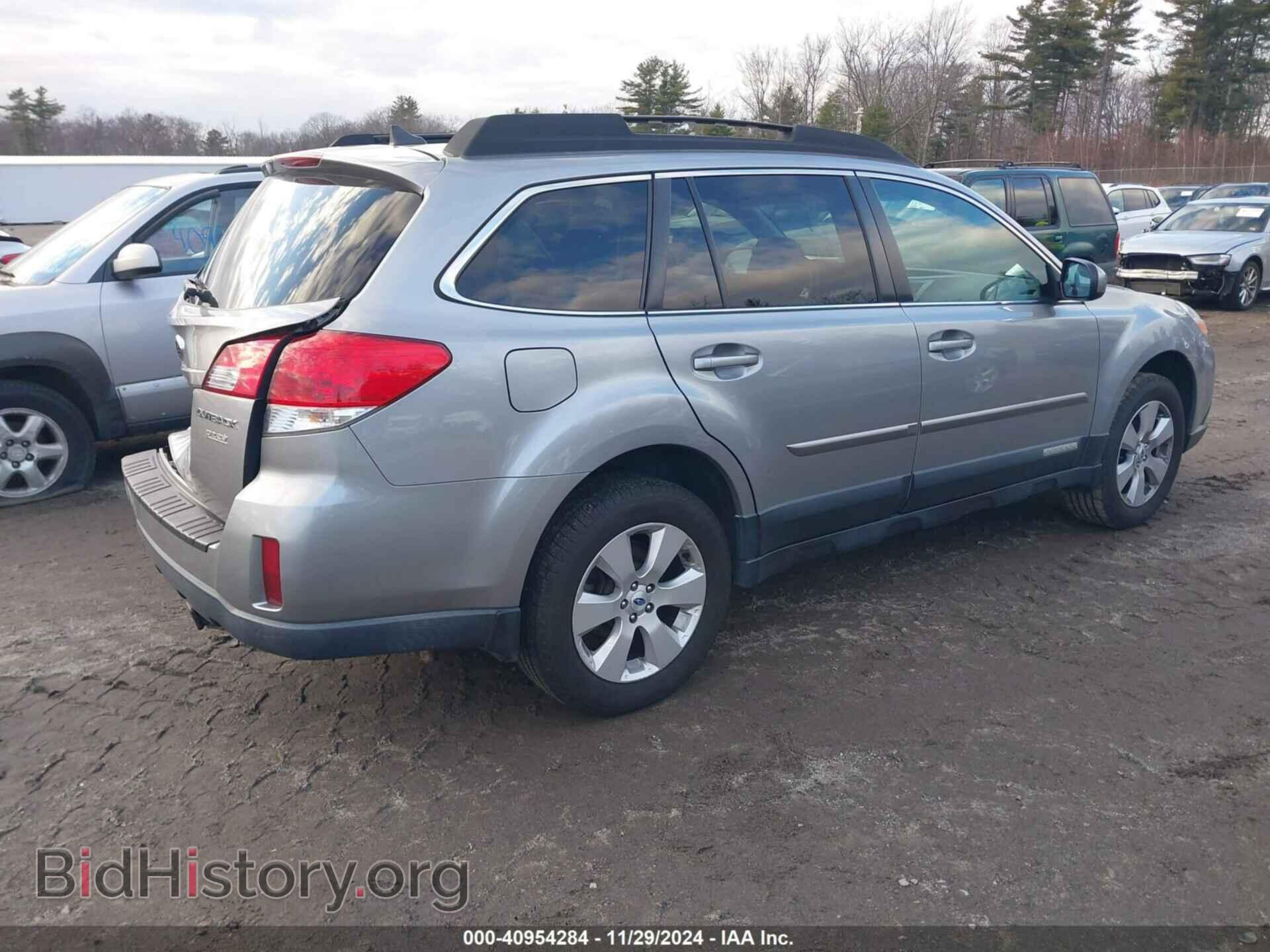 2011 SUBARU OUTBACK - VIN: 4S4BRBKC2B3434936 - Фото 4