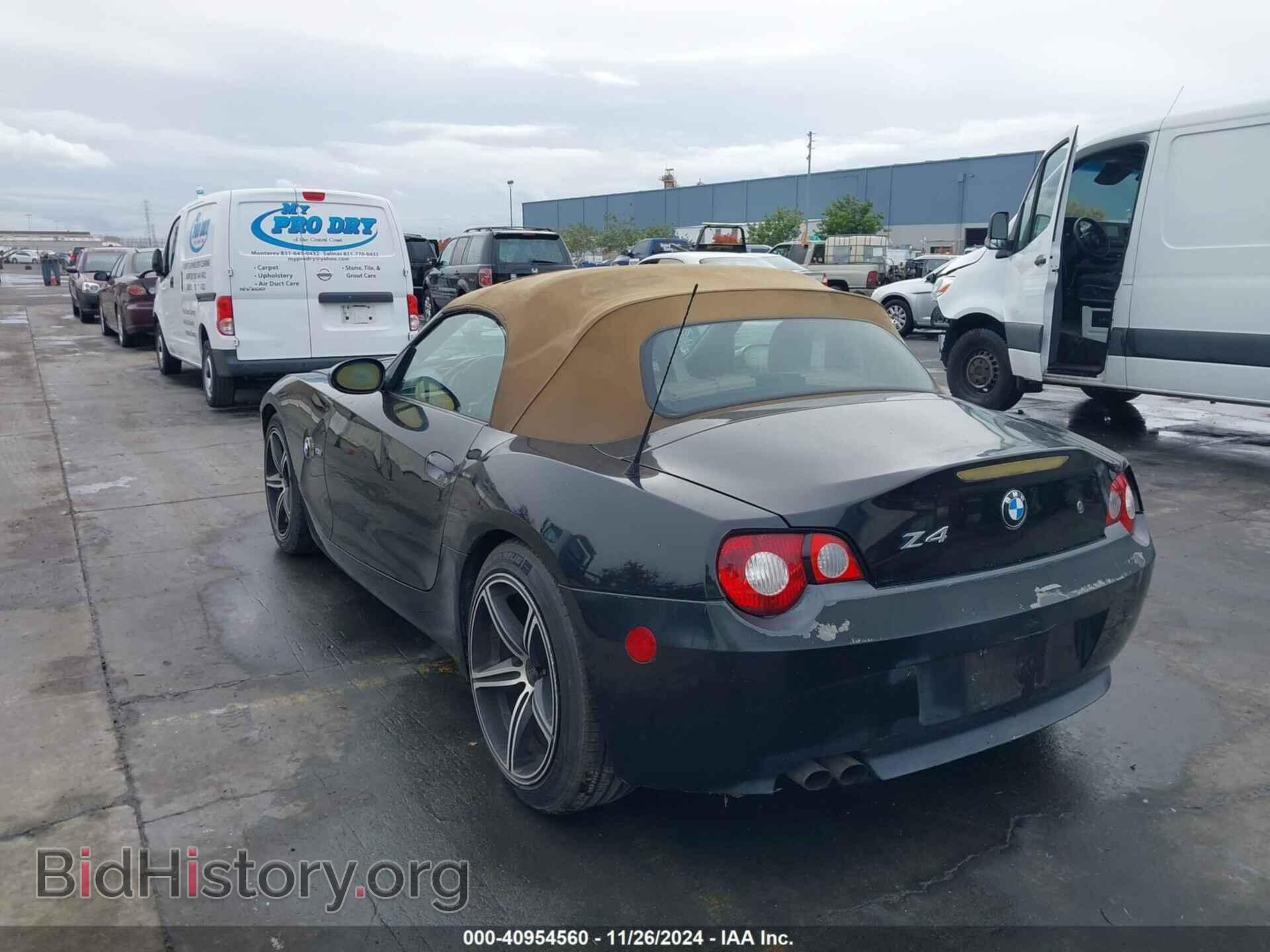 2005 BMW Z4 - VIN: 4USBT33585LS58646 - Photo 3