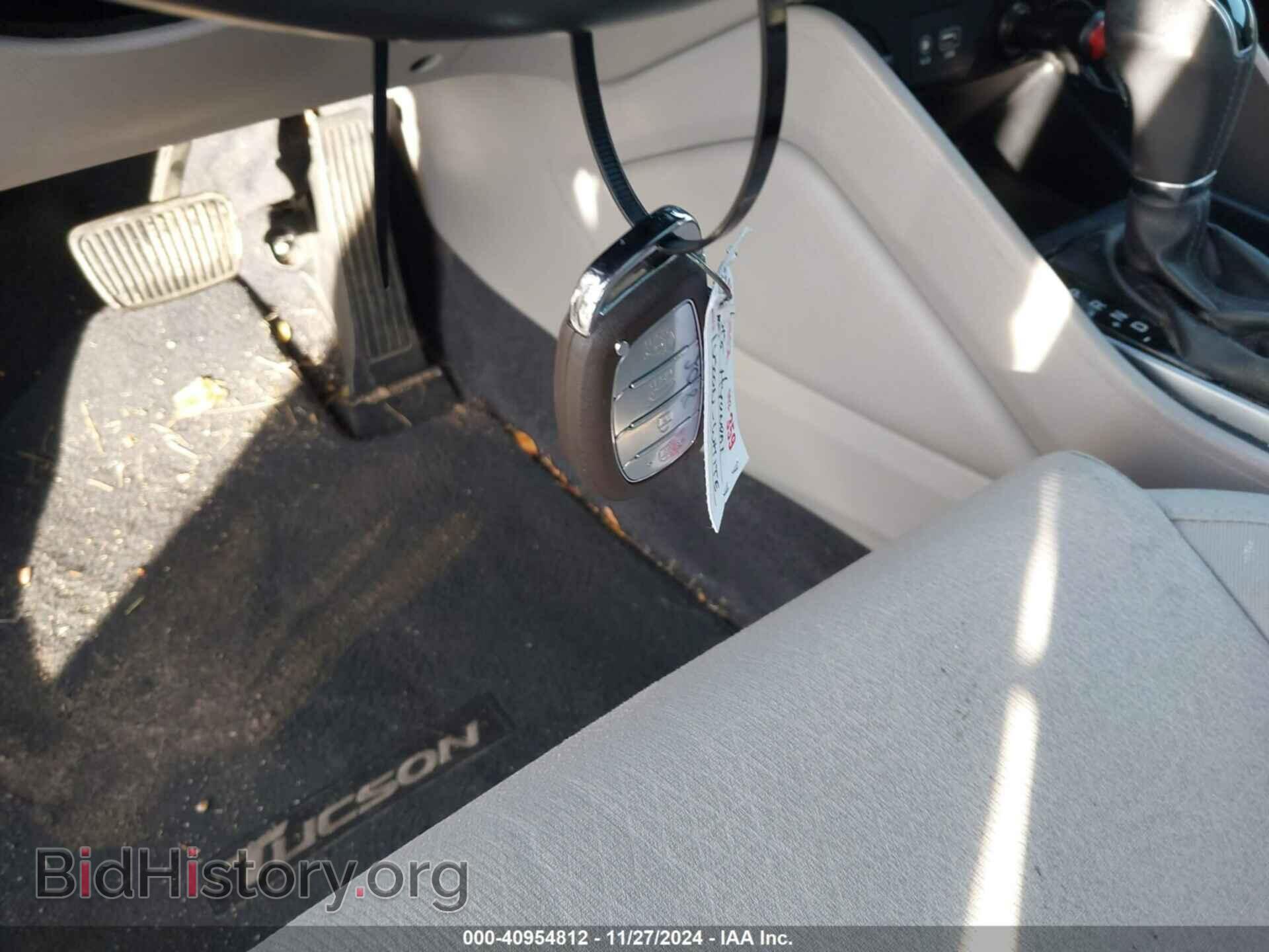 2018 HYUNDAI TUCSON - VIN: KM8J3CA23JU725675 - Фото 11