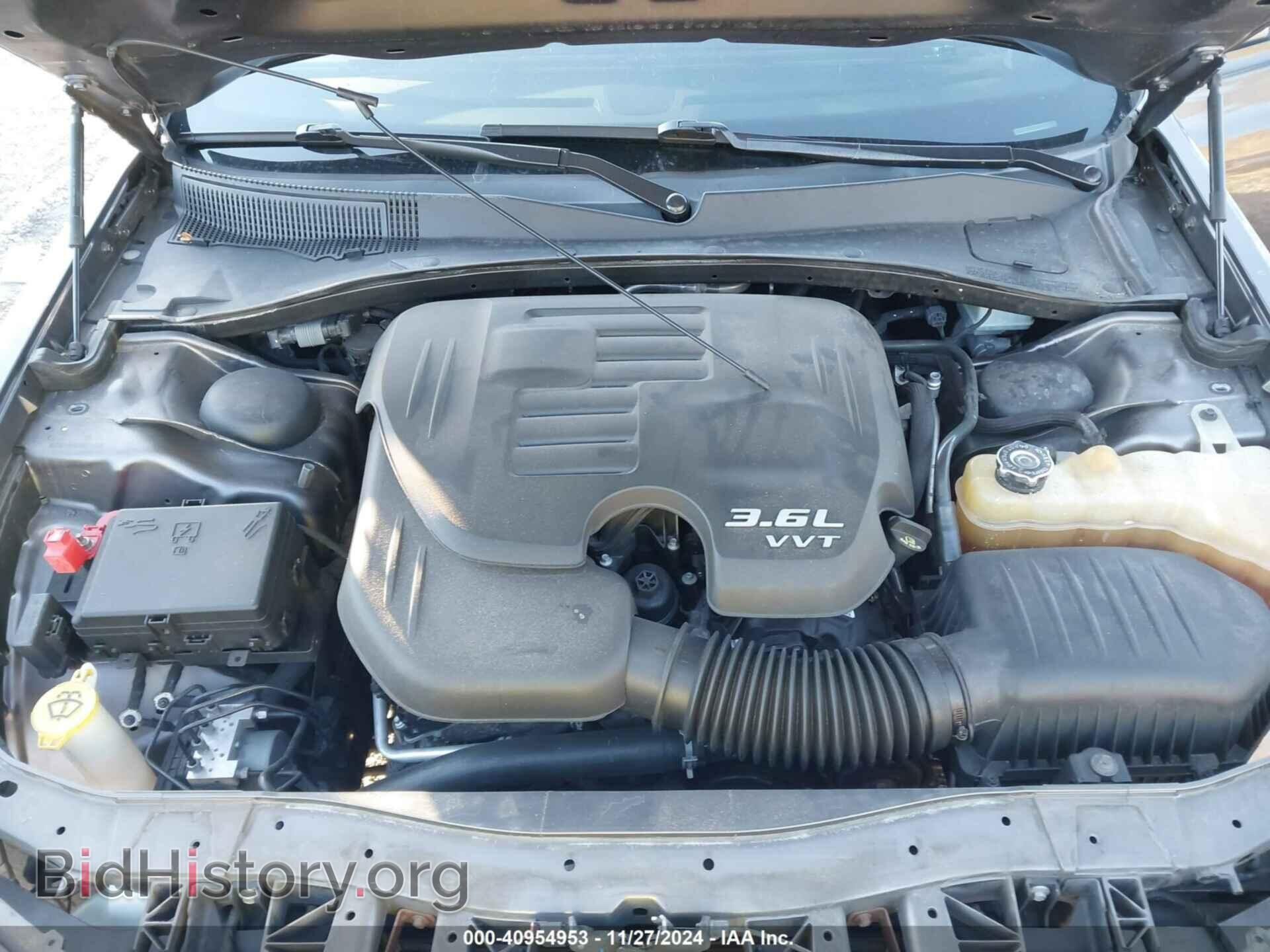 2017 CHRYSLER 300 - VIN: 2C3CCABG6HH651116 - Фото 10