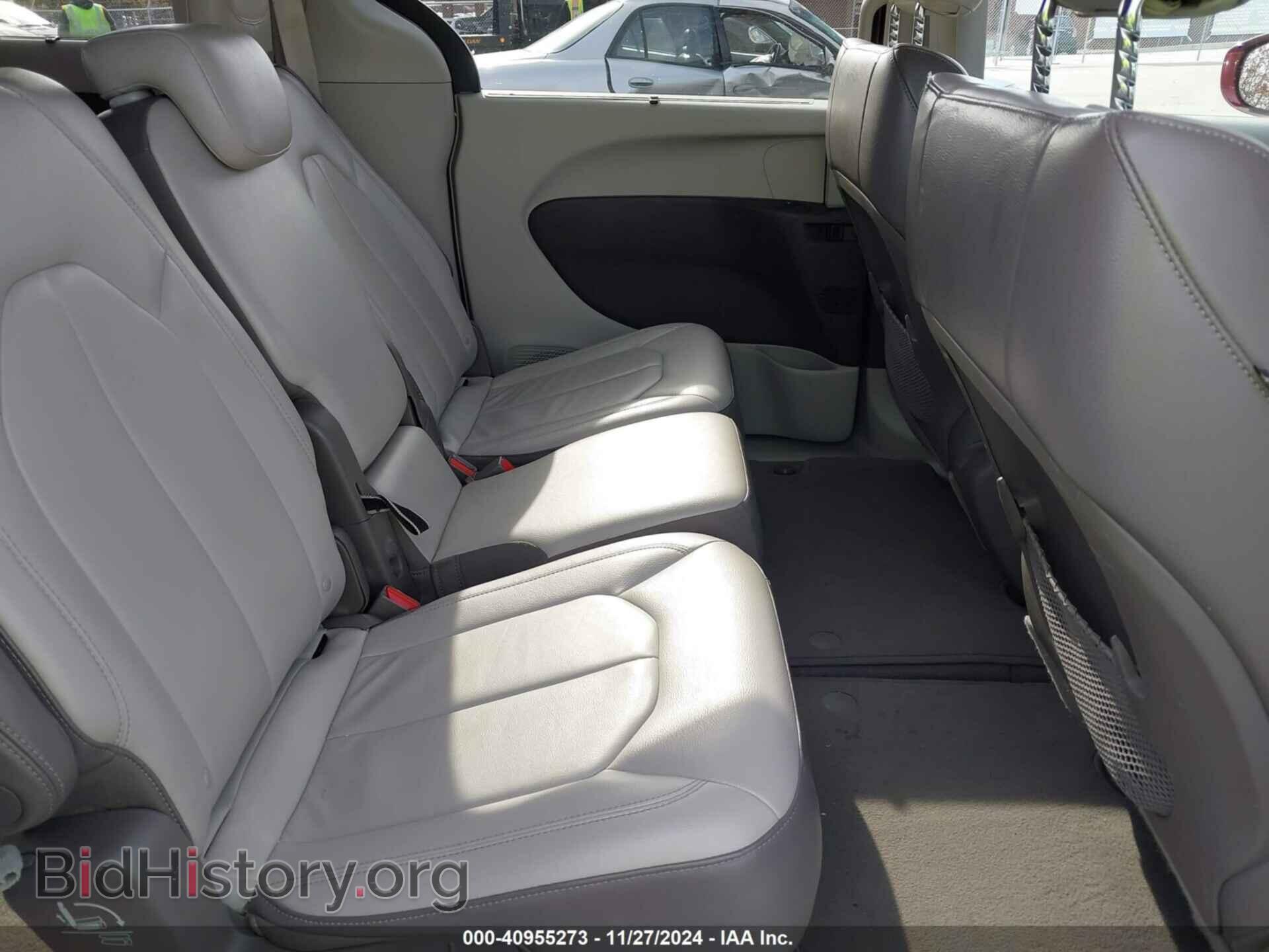 2017 CHRYSLER PACIFICA - VIN: 2C4RC1BG6HR764807 - Photo 8