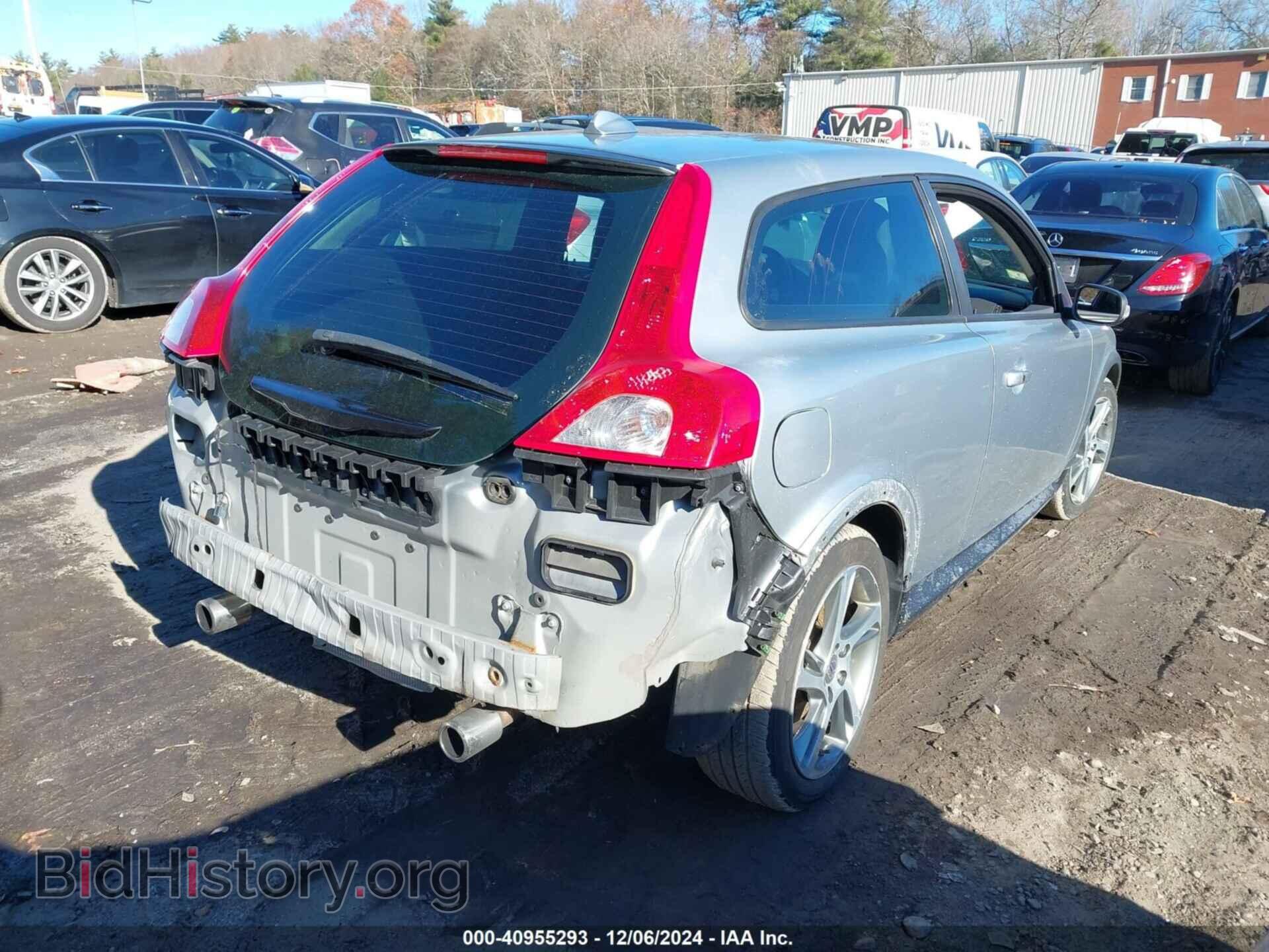 2013 VOLVO C30 - VIN: YV1672MK9D2301626 - Фото 4