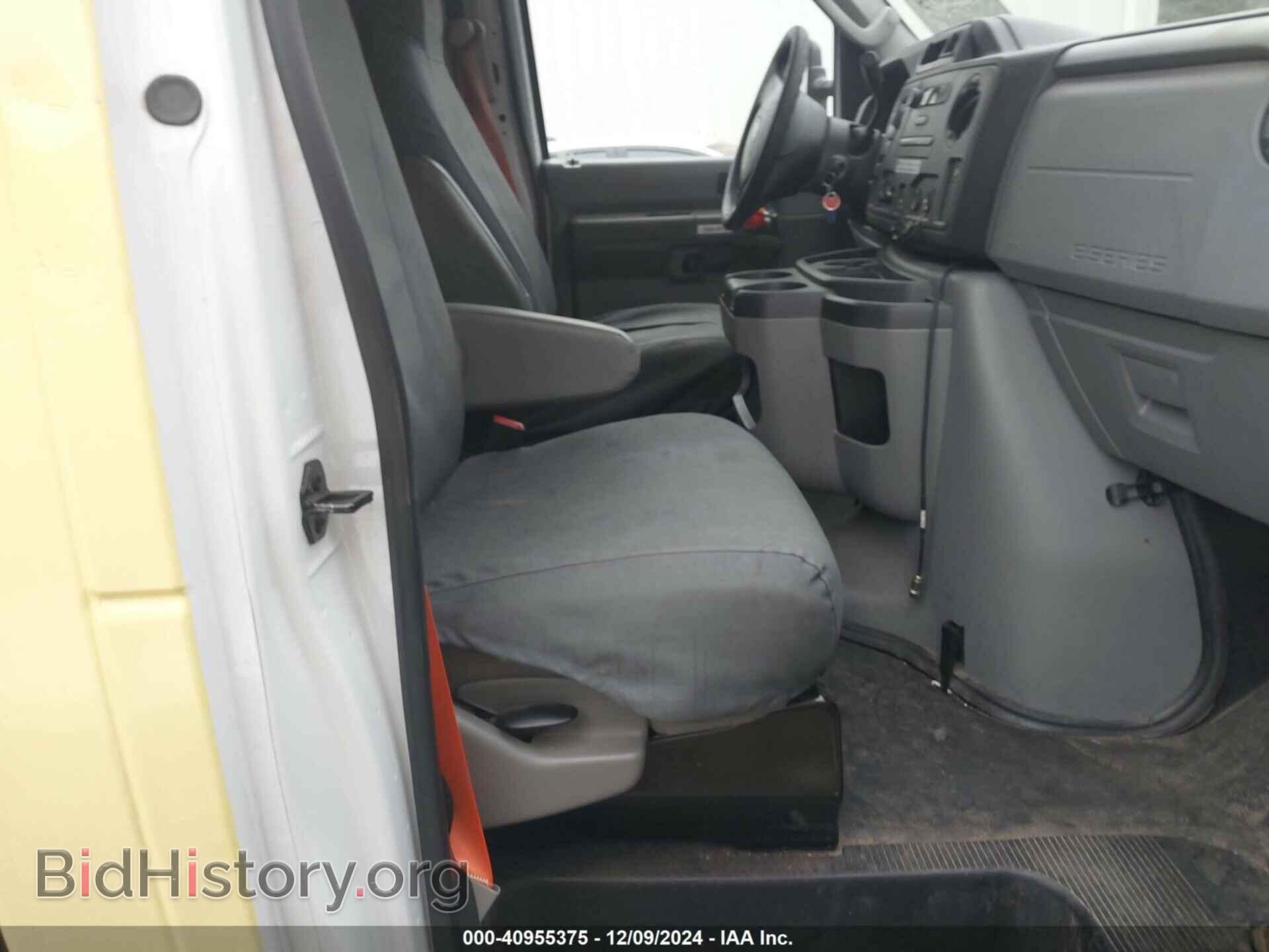 2018 FORD E-450 CUTAWAY - VIN: 1FDXE4FS5JDC17467 - Фото 3