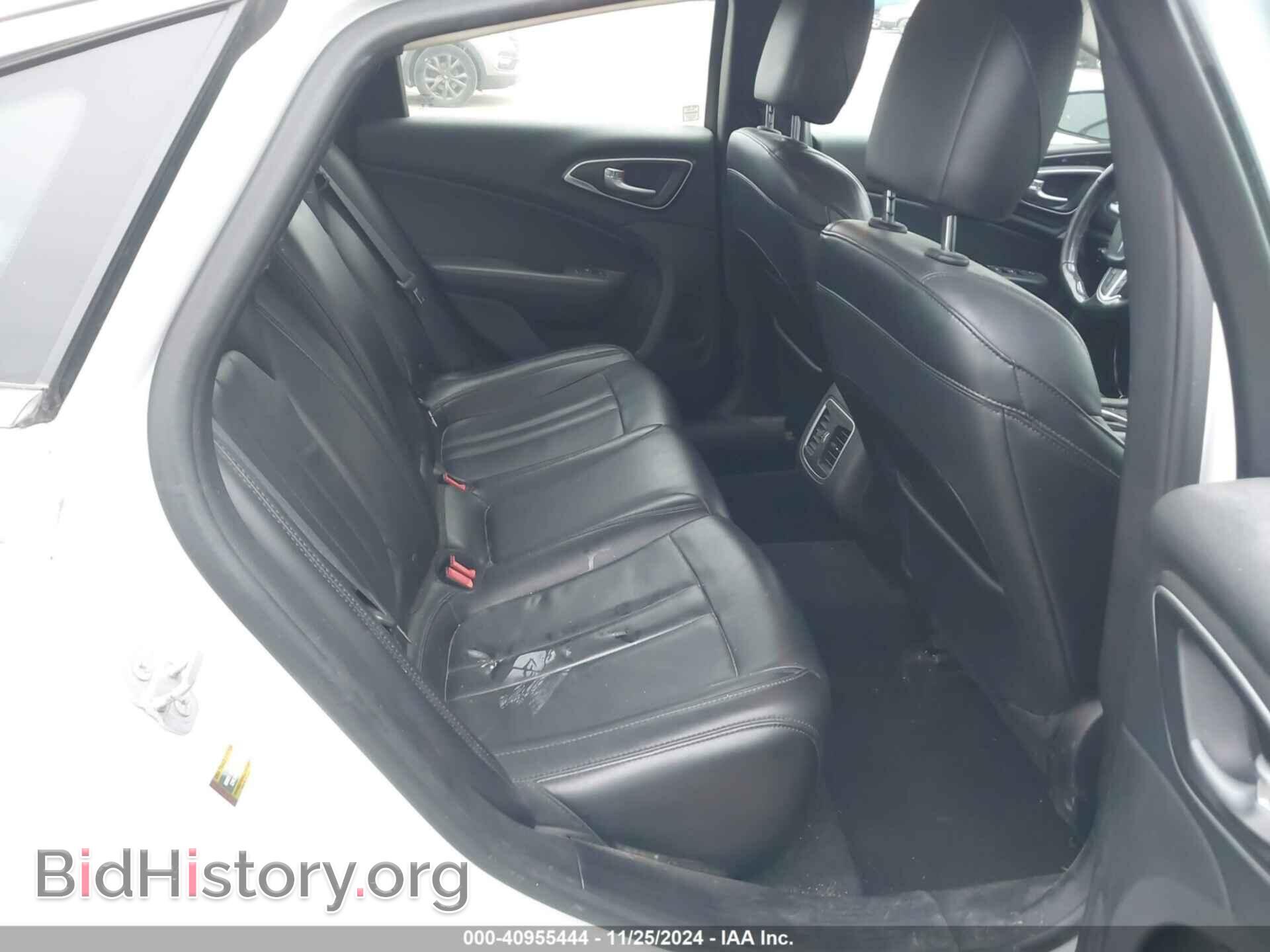 2015 CHRYSLER 200 - VIN: 1C3CCCCG5FN672425 - Photo 8