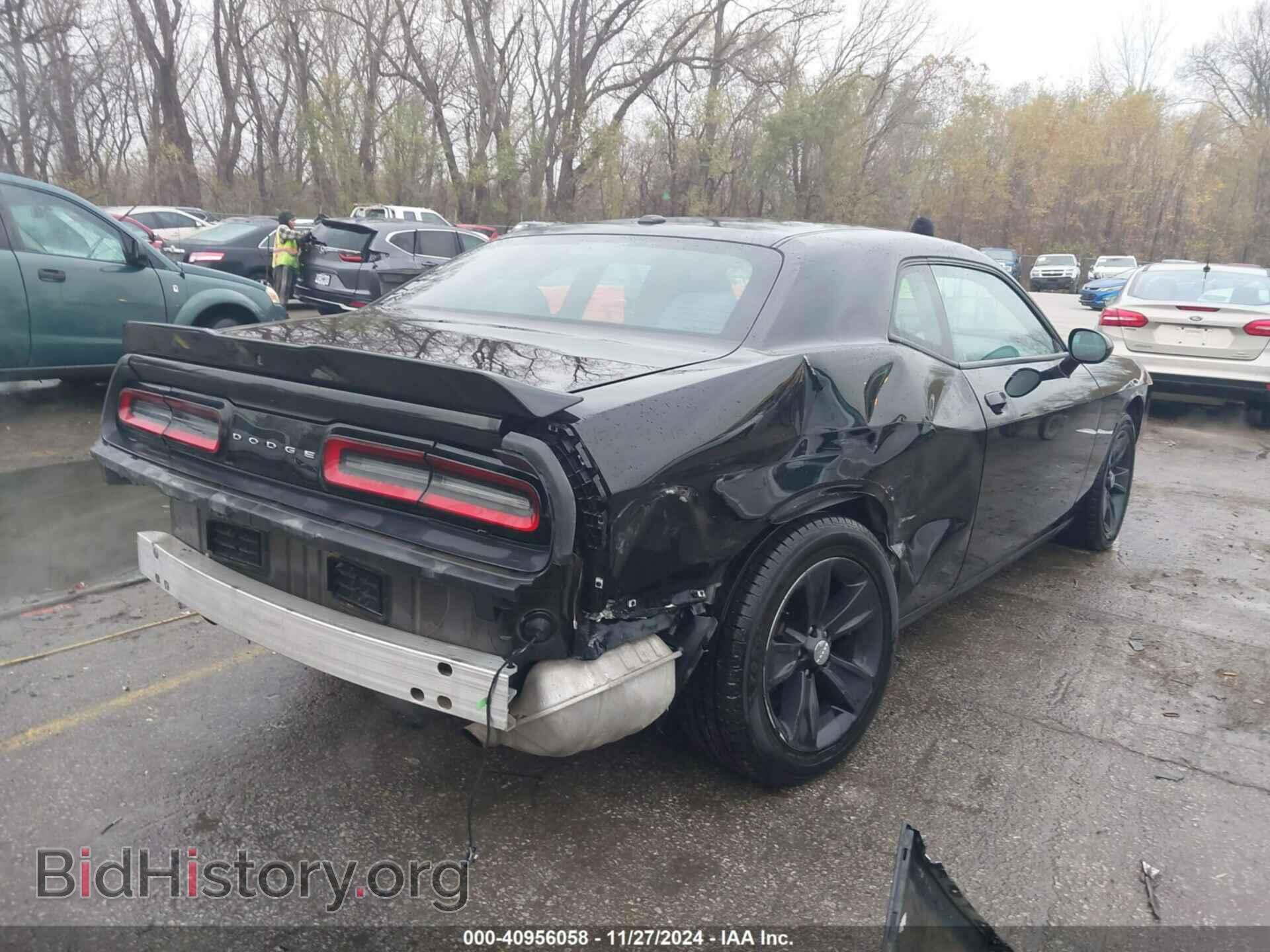 2018 DODGE CHALLENGER - VIN: 2C3CDZAG4JH305102 - Фото 4