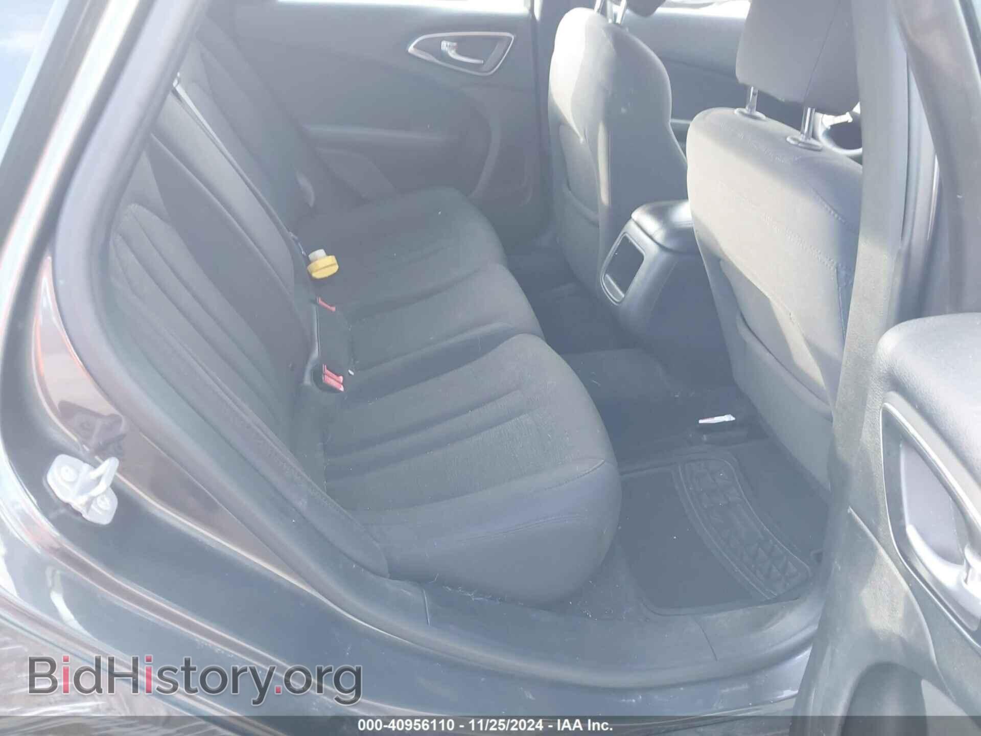 2015 CHRYSLER 200 - VIN: 1C3CCCAB1FN613895 - Photo 8
