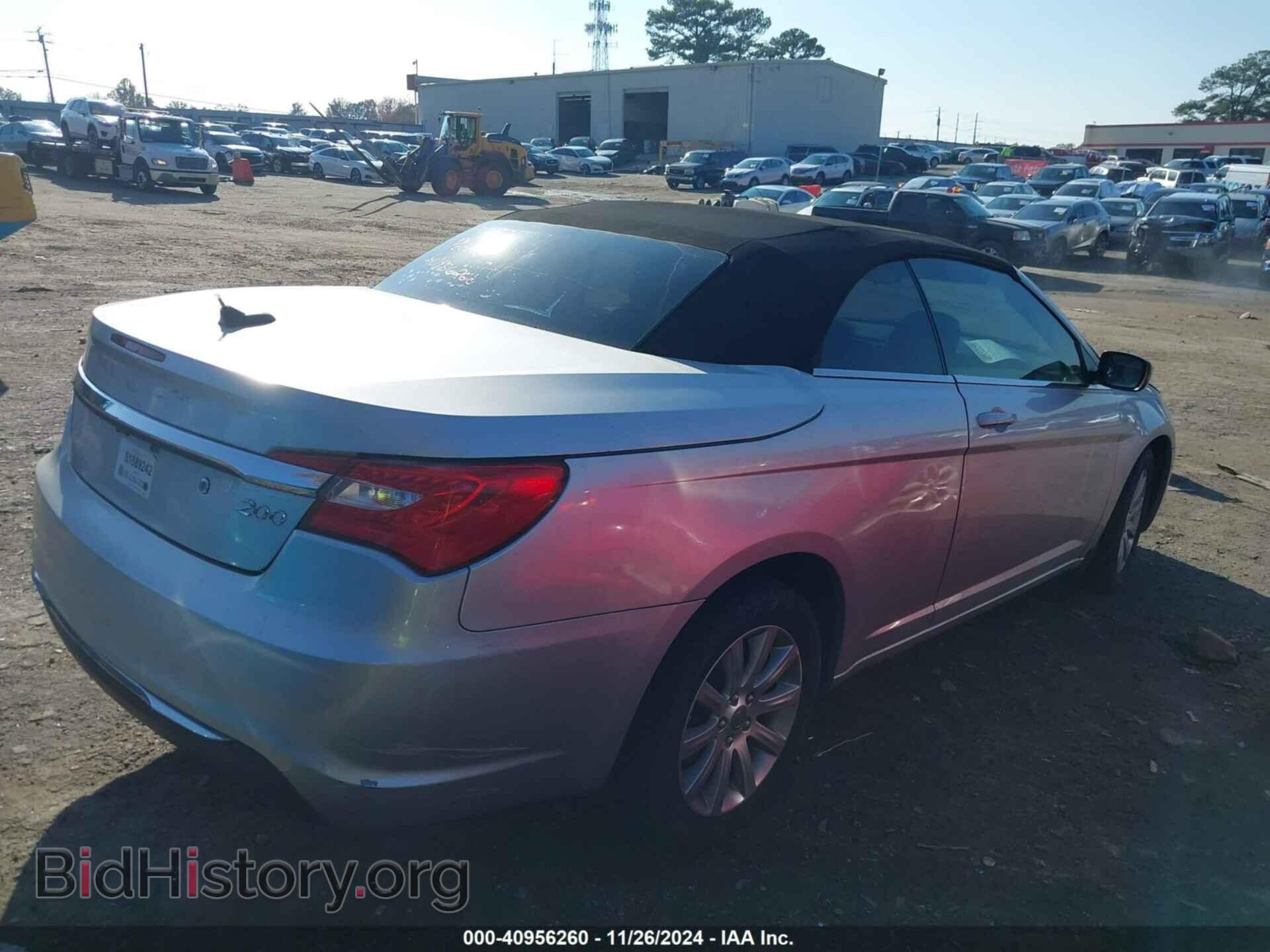 2012 CHRYSLER 200 - VIN: 1C3BCBEB0CN119202 - Фото 4