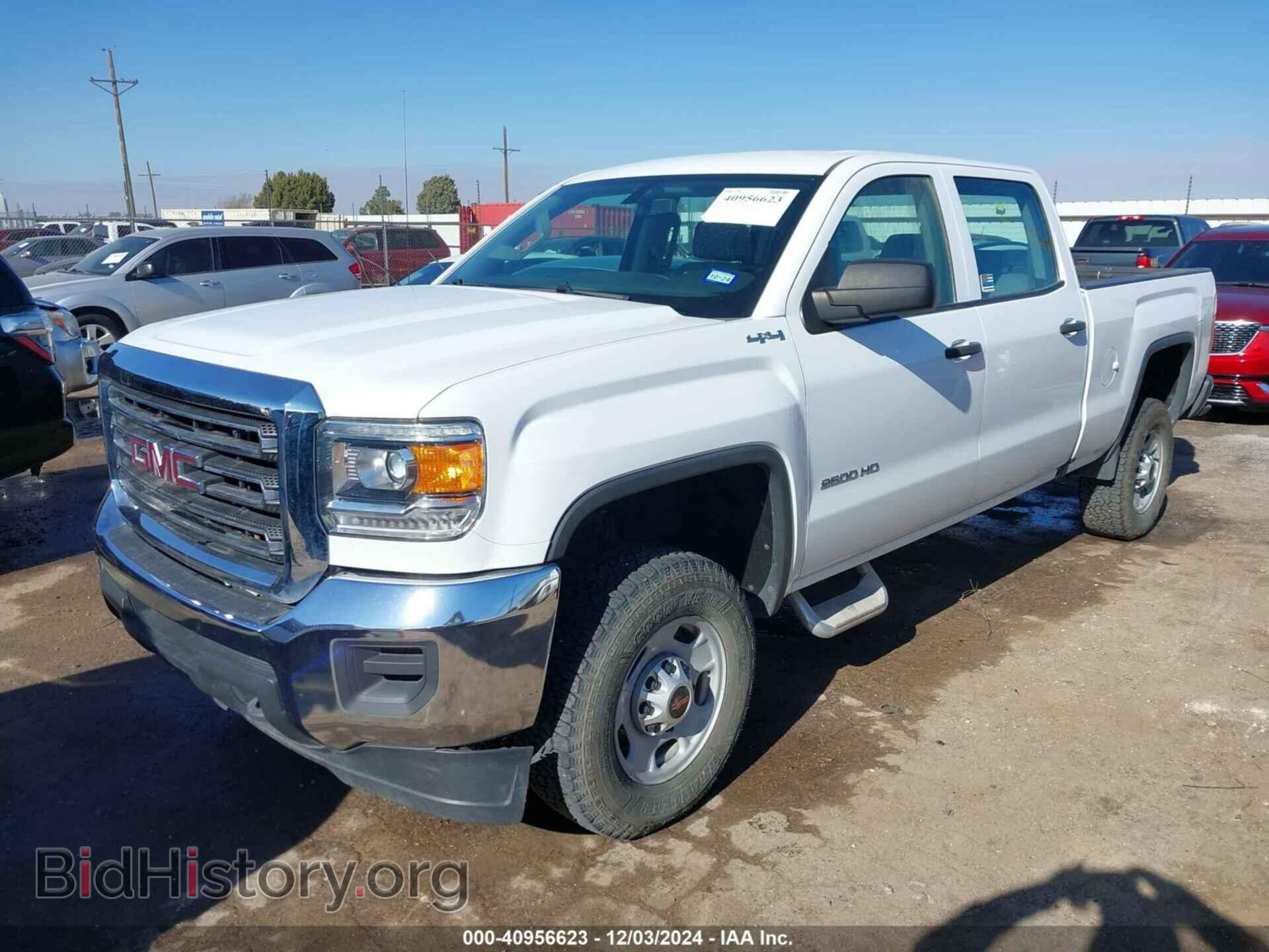2018 GMC SIERRA 2500HD - VIN: 1GT12REG0JF106830 - Фото 2