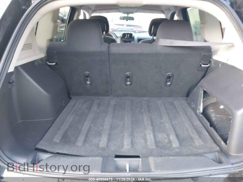 2014 Jeep COMPASS (VIN 1C4NJDBB3ED800445) — photo 8 of 16
