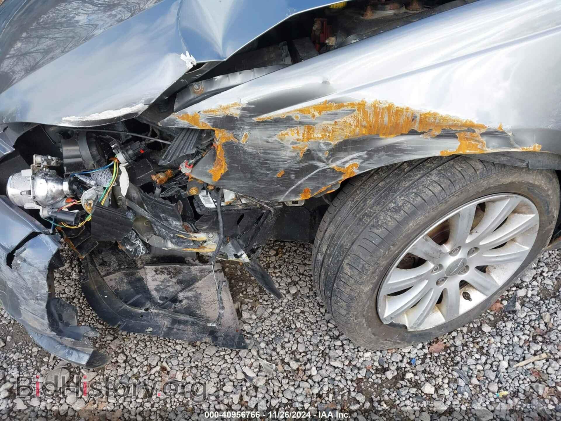 2012 CHRYSLER 200 - VIN: 1C3CCBBB2CN146538 - Photo 6