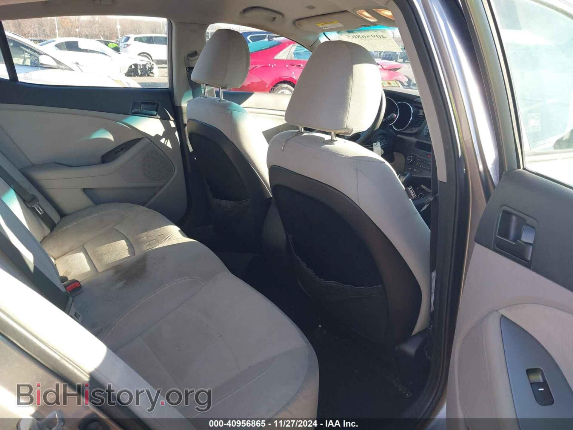 2012 KIA OPTIMA - VIN: 5XXGM4A78CG075585 - Фото 8